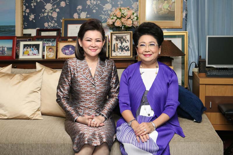 030 นายกสมาคมภริยาฯ เข้าเยี่ยมคารวะและขอรับพรจาก คุณศศิณี ภัททิยกุล อดีตนายกสมาคมภริยาฯ ในโอกาสเข้ารับตำแหน่ง