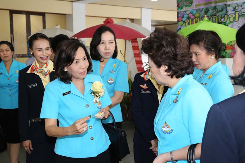 033 วันคล้ายวันสถาปนาสมาคมภริยาข้าราชการสำนักงานปลัดกระทรวงกลาโหม ครบรอบ ๒๕ ปี เมื่อวันที่ ๙ พฤศจิกายน ๒๕๕๘