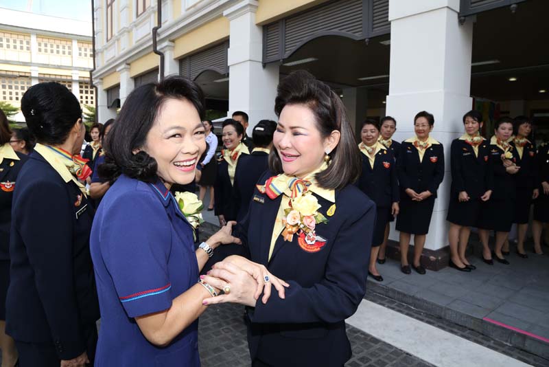 033 วันคล้ายวันสถาปนาสมาคมภริยาข้าราชการสำนักงานปลัดกระทรวงกลาโหม ครบรอบ ๒๕ ปี เมื่อวันที่ ๙ พฤศจิกายน ๒๕๕๘