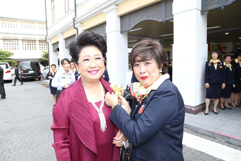 033 วันคล้ายวันสถาปนาสมาคมภริยาข้าราชการสำนักงานปลัดกระทรวงกลาโหม ครบรอบ ๒๕ ปี เมื่อวันที่ ๙ พฤศจิกายน ๒๕๕๘