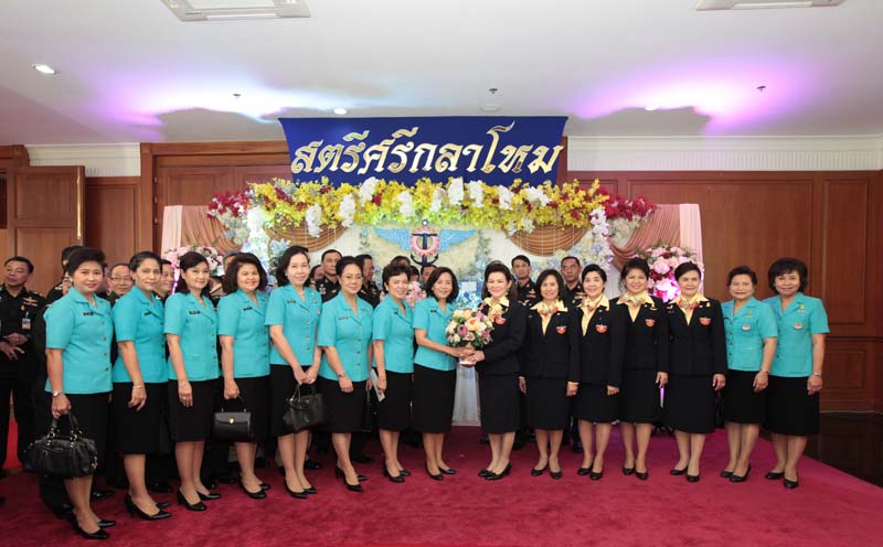 033 วันคล้ายวันสถาปนาสมาคมภริยาข้าราชการสำนักงานปลัดกระทรวงกลาโหม ครบรอบ ๒๕ ปี เมื่อวันที่ ๙ พฤศจิกายน ๒๕๕๘
