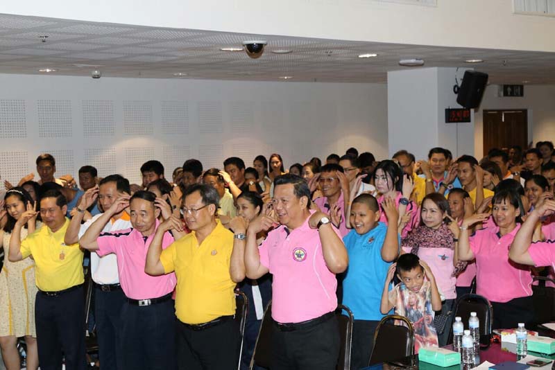 046 นายกสมาคมภริยาฯ เป็นประธานจัดงานพบปะเยี่ยมเยือนกำลังพล โครงการ "ครอบครัวอบอุ่นใจ สายใยภริยากำลังพล + รักษ์สุขภาพดีมีความสุข"