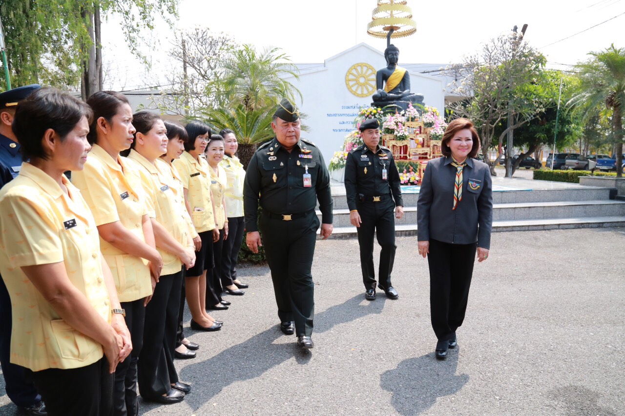 078 นายกสมาคมภริยาฯ นำคณะกรรมการฯ ตรวจเยี่ยมการดำเนินโครงการทั้ง 4 โครงการ ณ.โรงงานวัตถุระเบิดทหาร