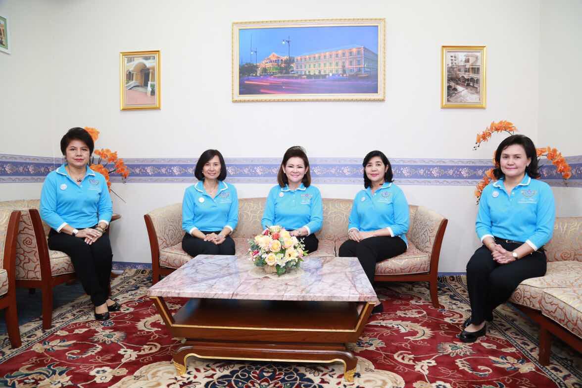 089 การออกร้านสำนักงานปลัดกระทรวงกลาโหมและ ร้านสมาคมภริยาฯ ในงานกาชาดปี ๒๕๕๙ ๓๐ มีนาคม - ๗ เมษายน ๒๕๕๙
