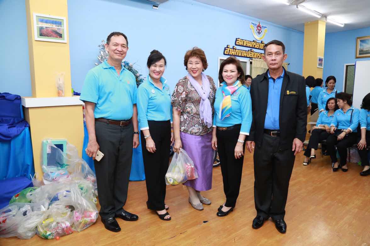 089 การออกร้านสำนักงานปลัดกระทรวงกลาโหมและ ร้านสมาคมภริยาฯ ในงานกาชาดปี ๒๕๕๙ ๓๐ มีนาคม - ๗ เมษายน ๒๕๕๙