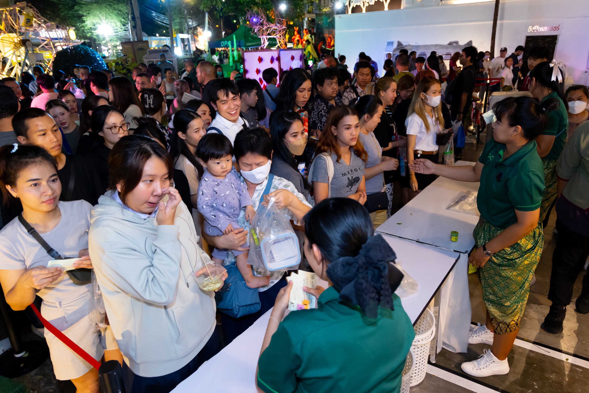๐๔๒ กิจกรรมการออกร้านงานกาชาด ประจำปี ๒๕๖๖