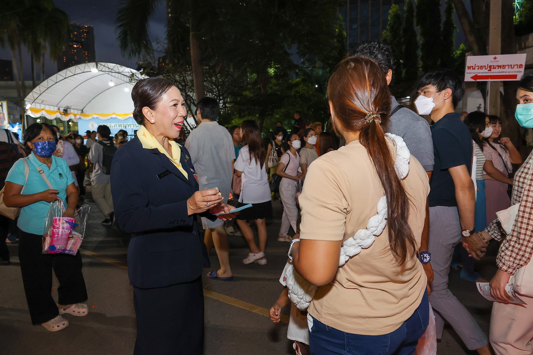๐๔๒ กิจกรรมการออกร้านงานกาชาด ประจำปี ๒๕๖๖