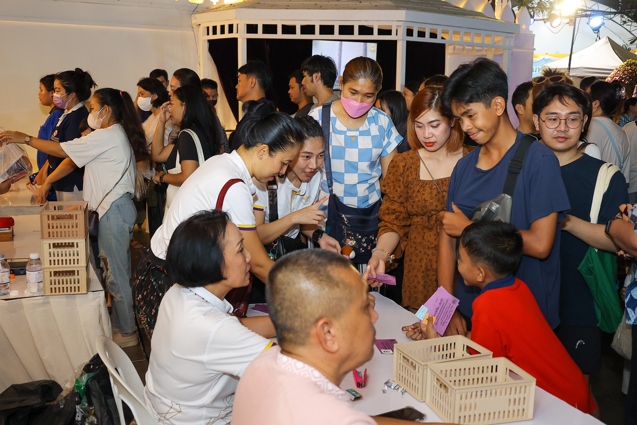 ๐๔๒ กิจกรรมการออกร้านงานกาชาด ประจำปี ๒๕๖๖