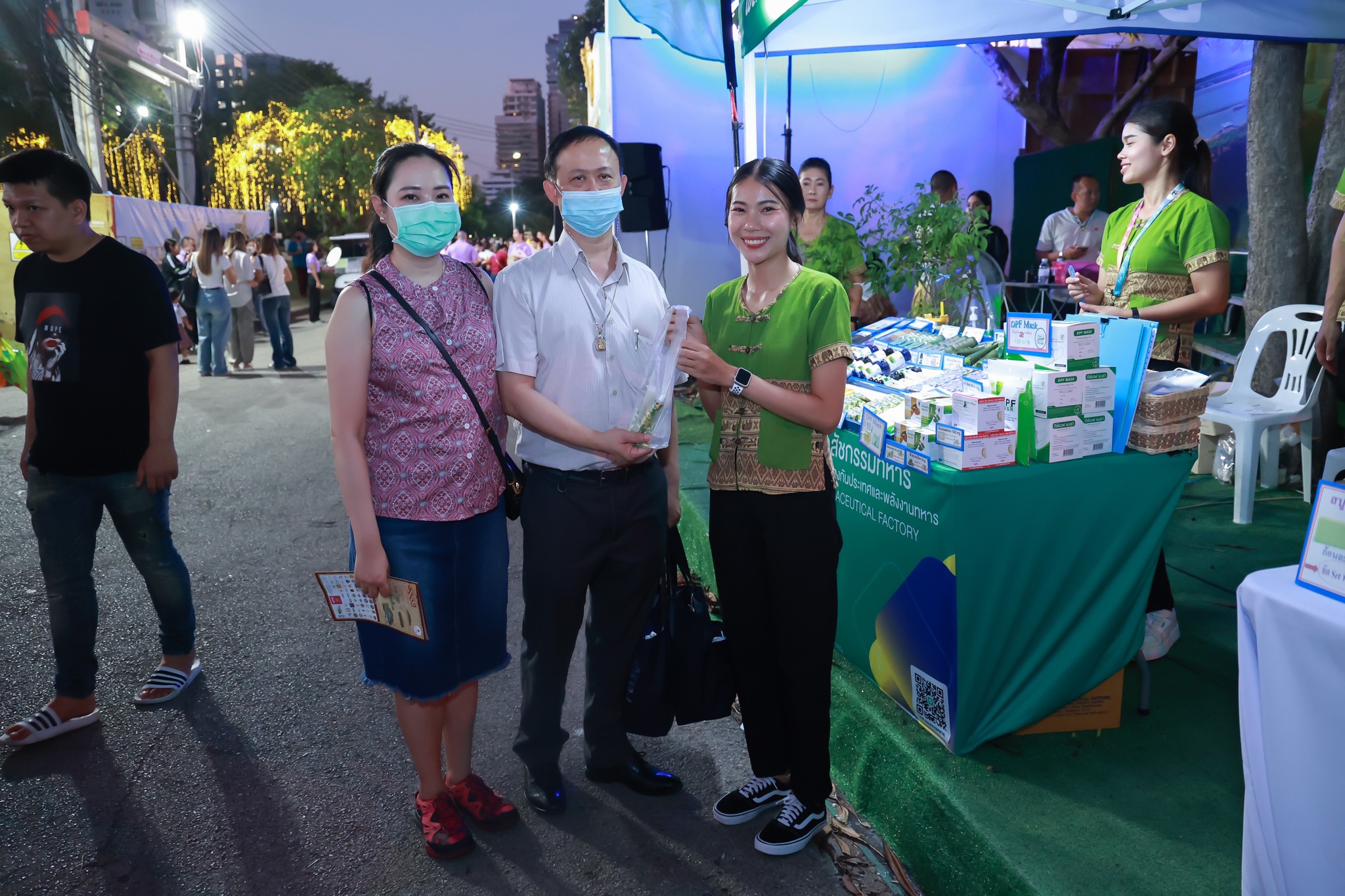 ๐๔๒ กิจกรรมการออกร้านงานกาชาด ประจำปี ๒๕๖๖