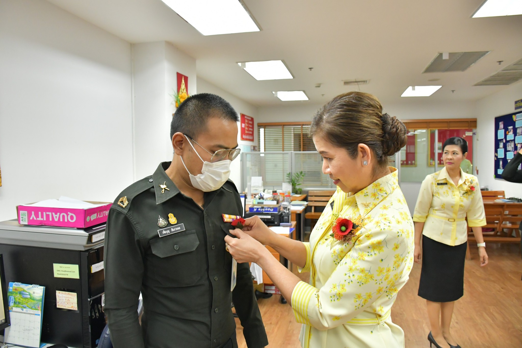 ๐๕๒ กิจกรรมประดับดอกไม้ที่ระลึกวันทหารผ่านศึก (ดอกป๊อปปี้) ประจำปี ๒๕๖๗