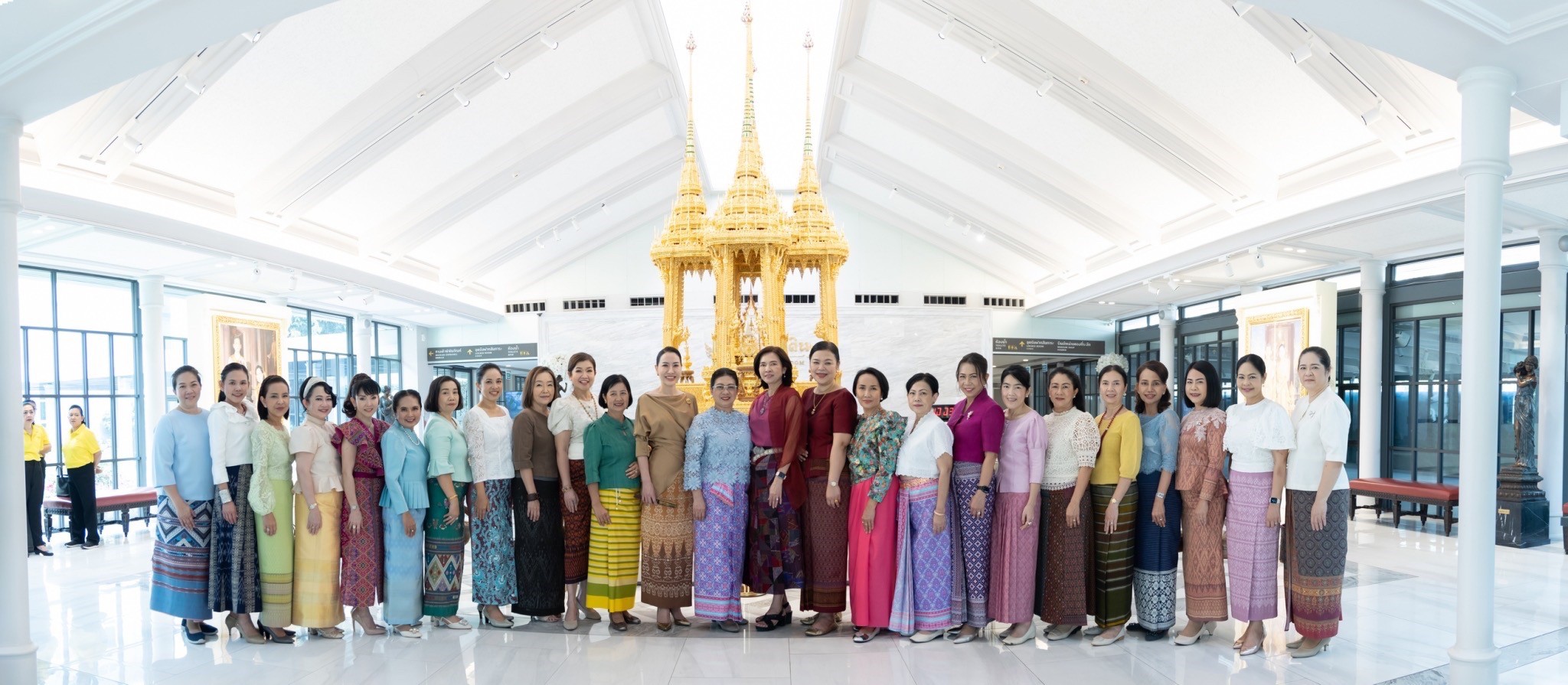 ๐๕๖ โครงการศูนย์ส่งเสริมการเรียนรู้ จัดกิจกรรม ศึกษาดูงานพิพิธภัณฑ์ศิลป์แผ่นดิน