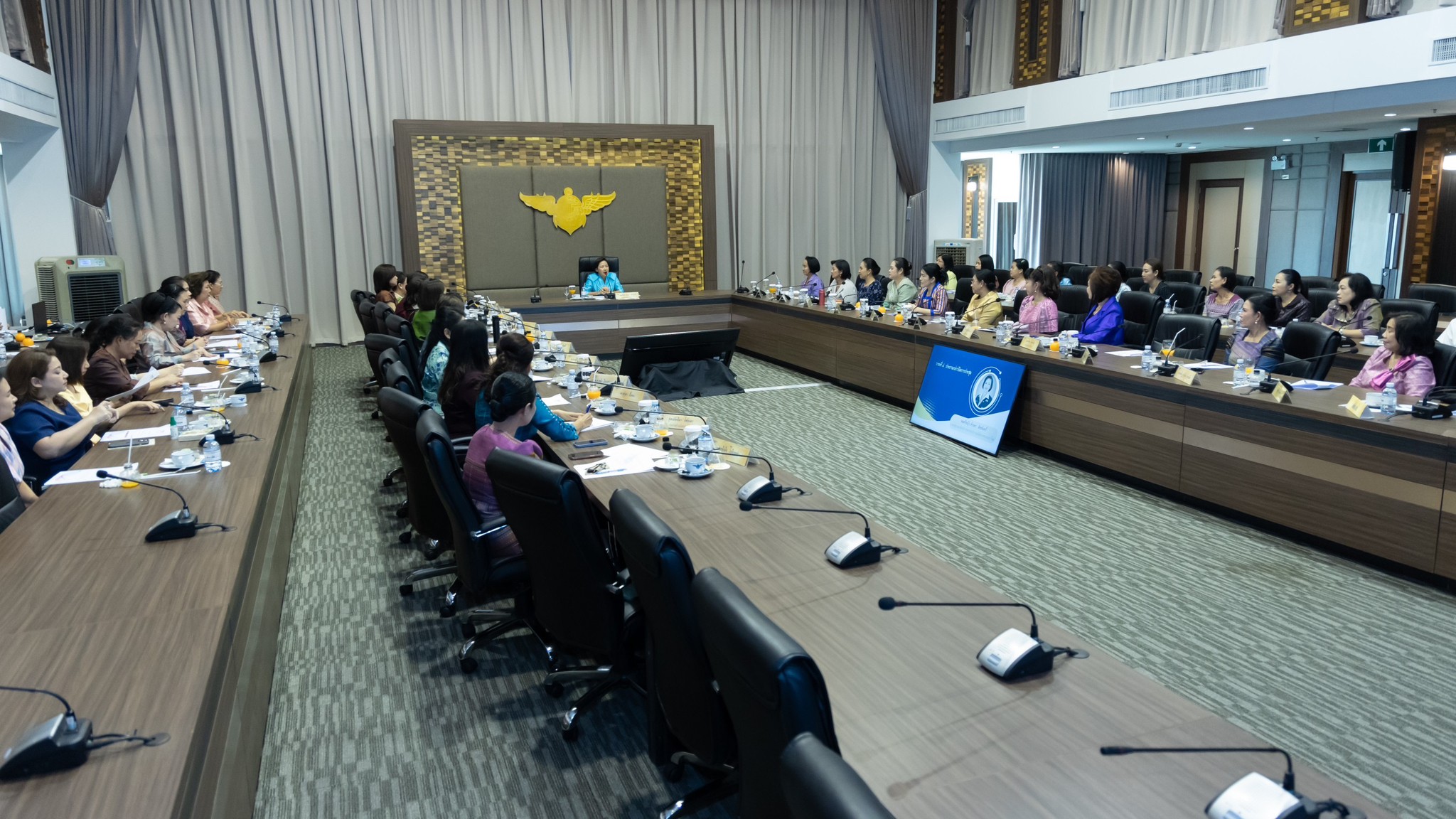 ๐๖๗ การประชุมสรุปผลการดำเนินงานของสมาคมภริยาข้าราชการสำนักงานปลัดกระทรวงกลาโหม รอบ ๖ เดือน