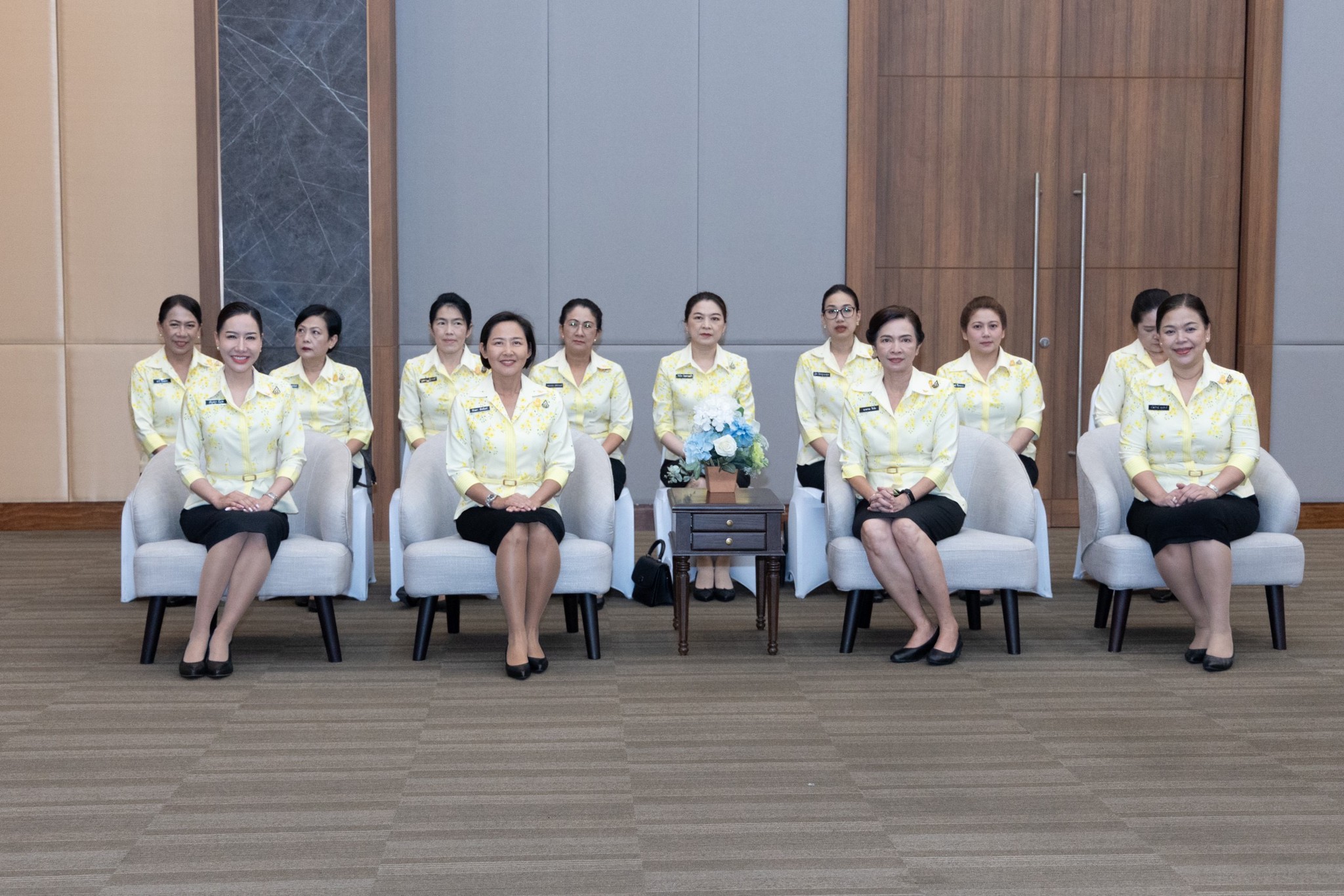 ๐๗๒ พิธีมอบทุนการศึกษาประเภทเรียนดีสมาคมภริยาข้าราชการสำนักงานปลัดกระทรวงกลาโหม