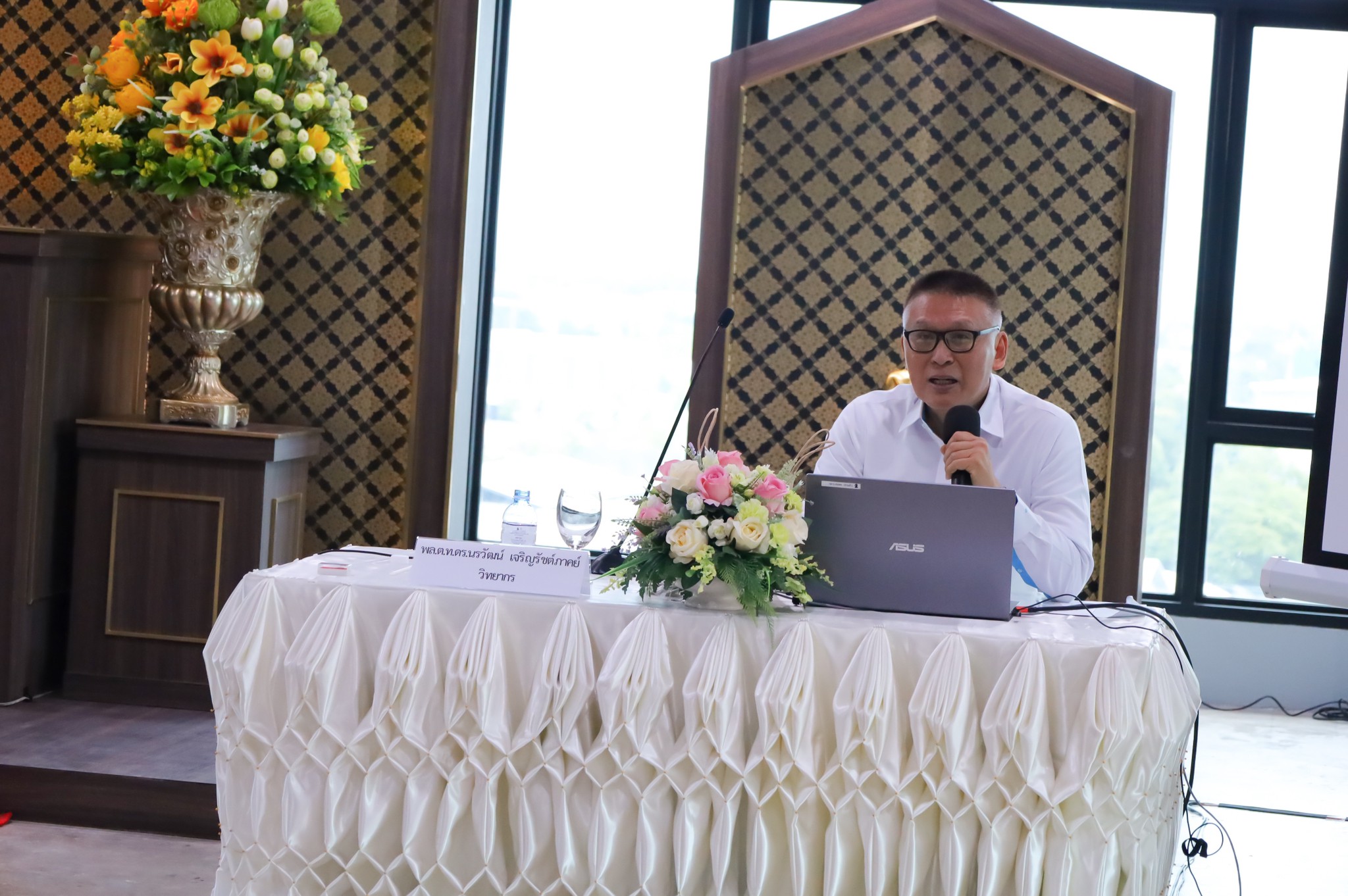 ๐๘๑ การจัดกิจกรรมโครงการ การปฏิบัติธรรมเทิดทูนสถาบันพระมหากษัตริย์ ถวายเป็นพระราชกุศล เนื่องในโอกาสวันเฉลิมพระชนมพรรษา สมเด็จพระนางเจ้าฯ พระบรมราชินี