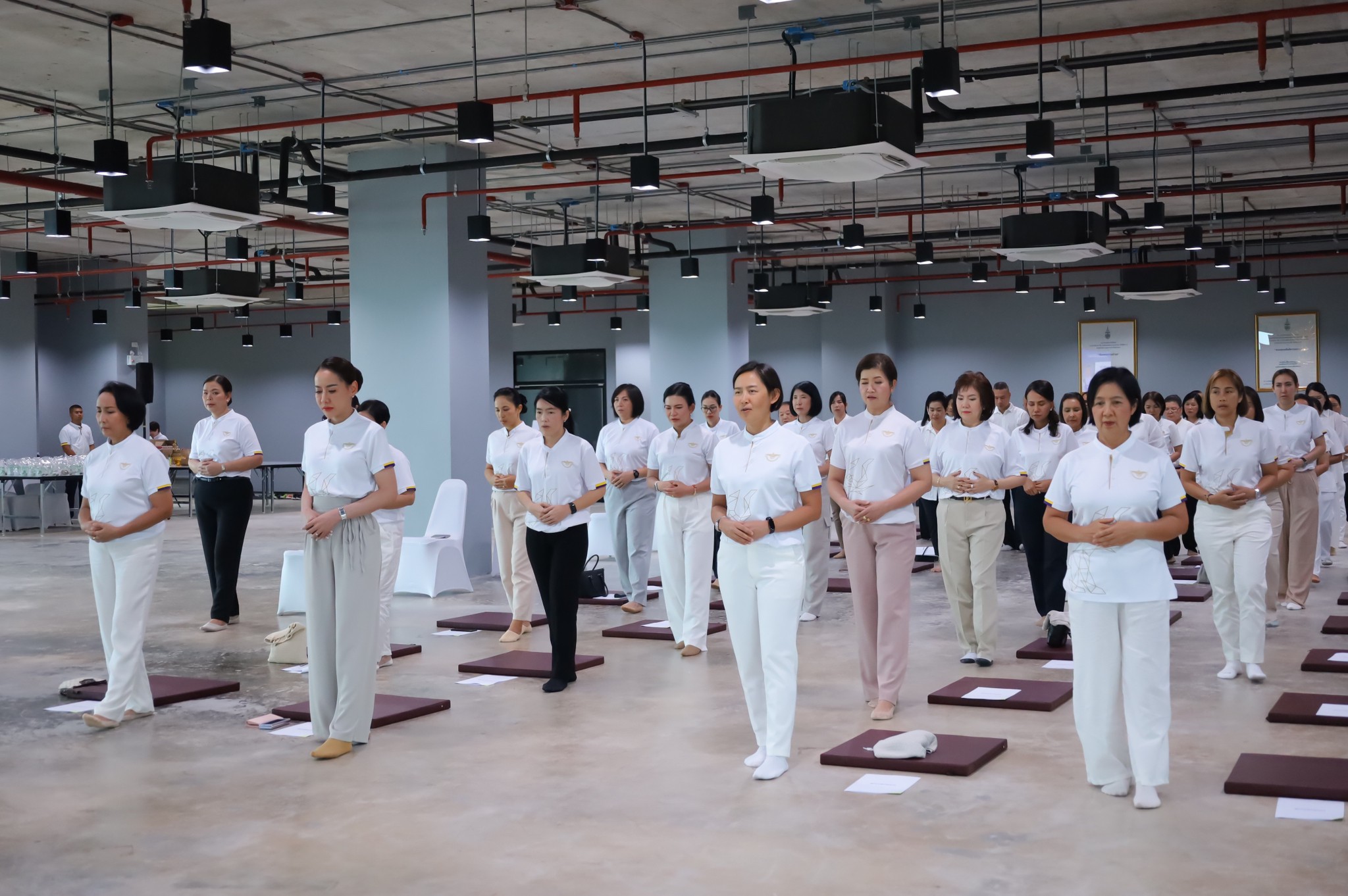 ๐๘๑ การจัดกิจกรรมโครงการ การปฏิบัติธรรมเทิดทูนสถาบันพระมหากษัตริย์ ถวายเป็นพระราชกุศล เนื่องในโอกาสวันเฉลิมพระชนมพรรษา สมเด็จพระนางเจ้าฯ พระบรมราชินี