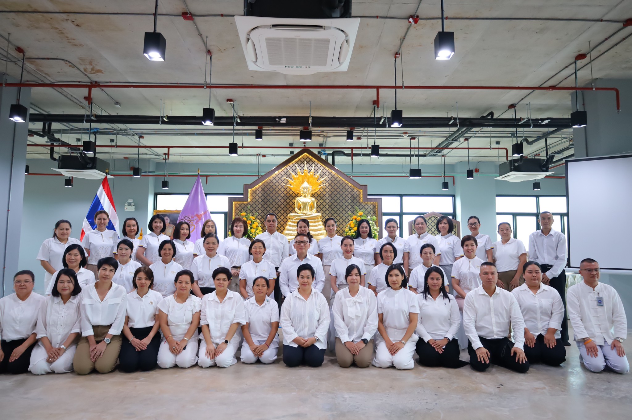 ๐๘๑ การจัดกิจกรรมโครงการ การปฏิบัติธรรมเทิดทูนสถาบันพระมหากษัตริย์ ถวายเป็นพระราชกุศล เนื่องในโอกาสวันเฉลิมพระชนมพรรษา สมเด็จพระนางเจ้าฯ พระบรมราชินี