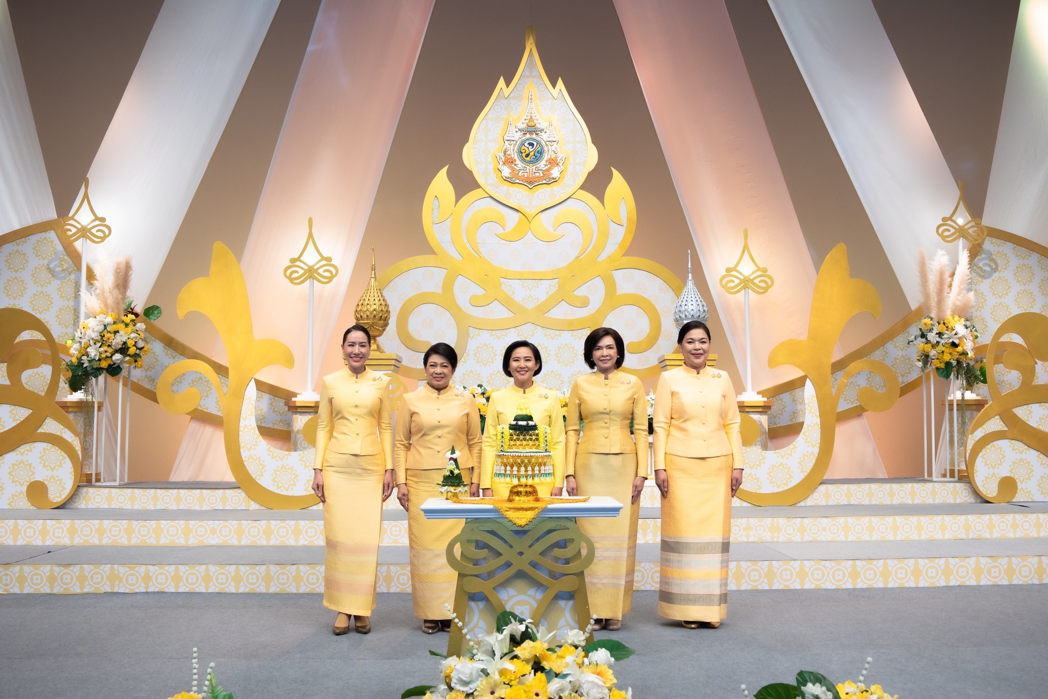 ๐๘๕ การบันทึกเทปโทรทัศน์อาเศียรวาท ถวายพระพรชัยมงคล เนื่องในโอกาสมหามงคล เฉลิมพระชนมพรรษา พระบาทสมเด็จพระเจ้าอยู่หัว (๒๘ กรกฎาคม ๒๕๖๗)