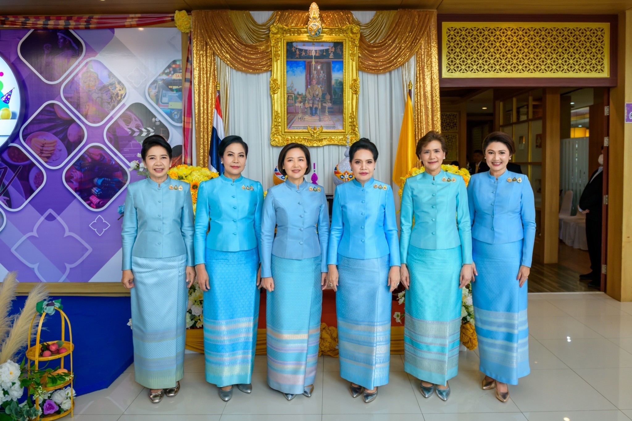 ๐๙๖ การบันทึกเทปโทรทัศน์อาเศียรวาทถวายพระพรชัยมงคล เนื่องในโอกาสมหามงคล เฉลิมพระชนมพรรษา สมเด็จพระนางเจ้าสิริกิติ์พระบรมราชินีนาถ พระบรมราชชนนีพันปีหลวงของกระทรวงกลาโหม