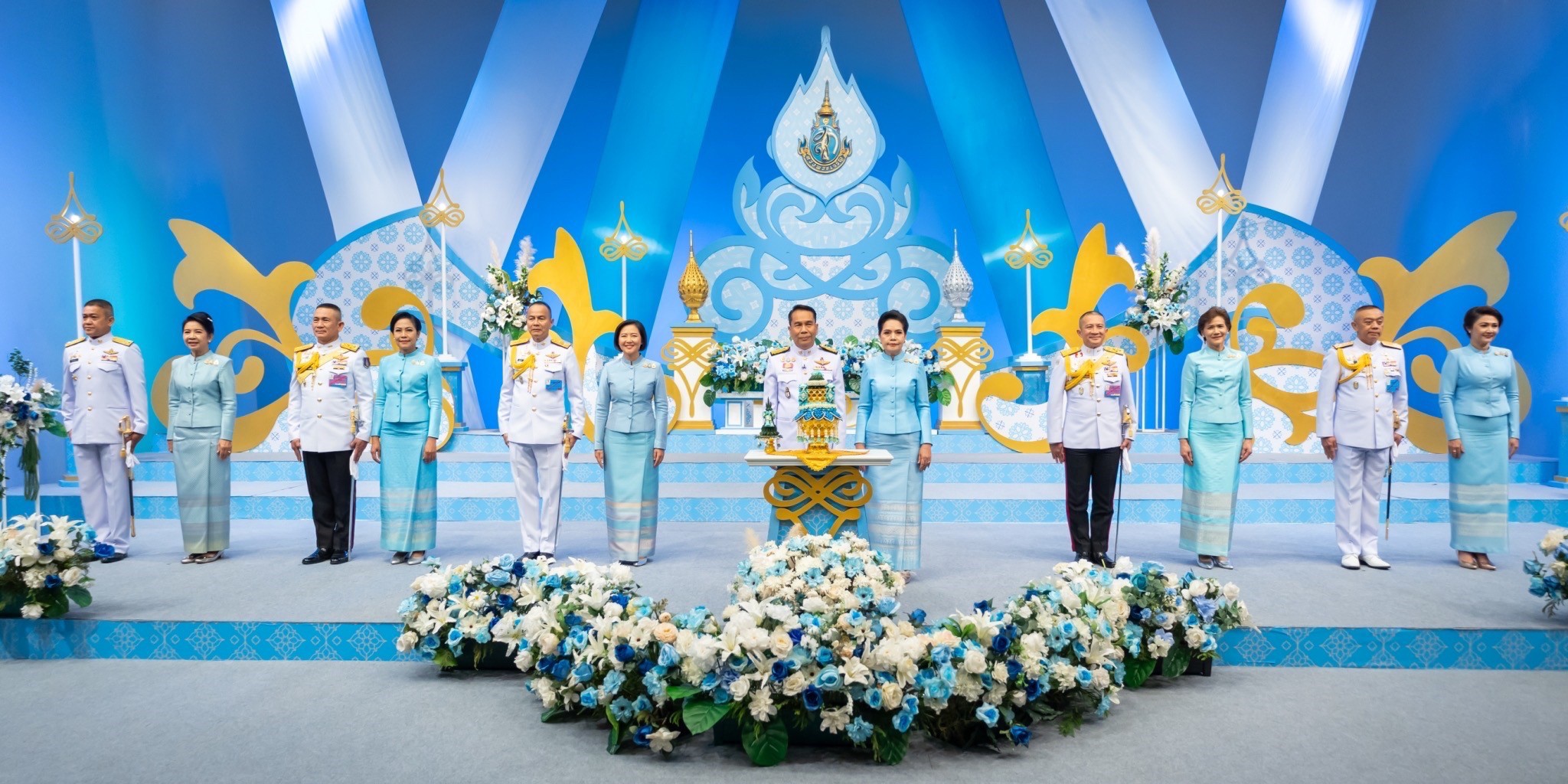 ๐๙๖ การบันทึกเทปโทรทัศน์อาเศียรวาทถวายพระพรชัยมงคล เนื่องในโอกาสมหามงคล เฉลิมพระชนมพรรษา สมเด็จพระนางเจ้าสิริกิติ์พระบรมราชินีนาถ พระบรมราชชนนีพันปีหลวงของกระทรวงกลาโหม