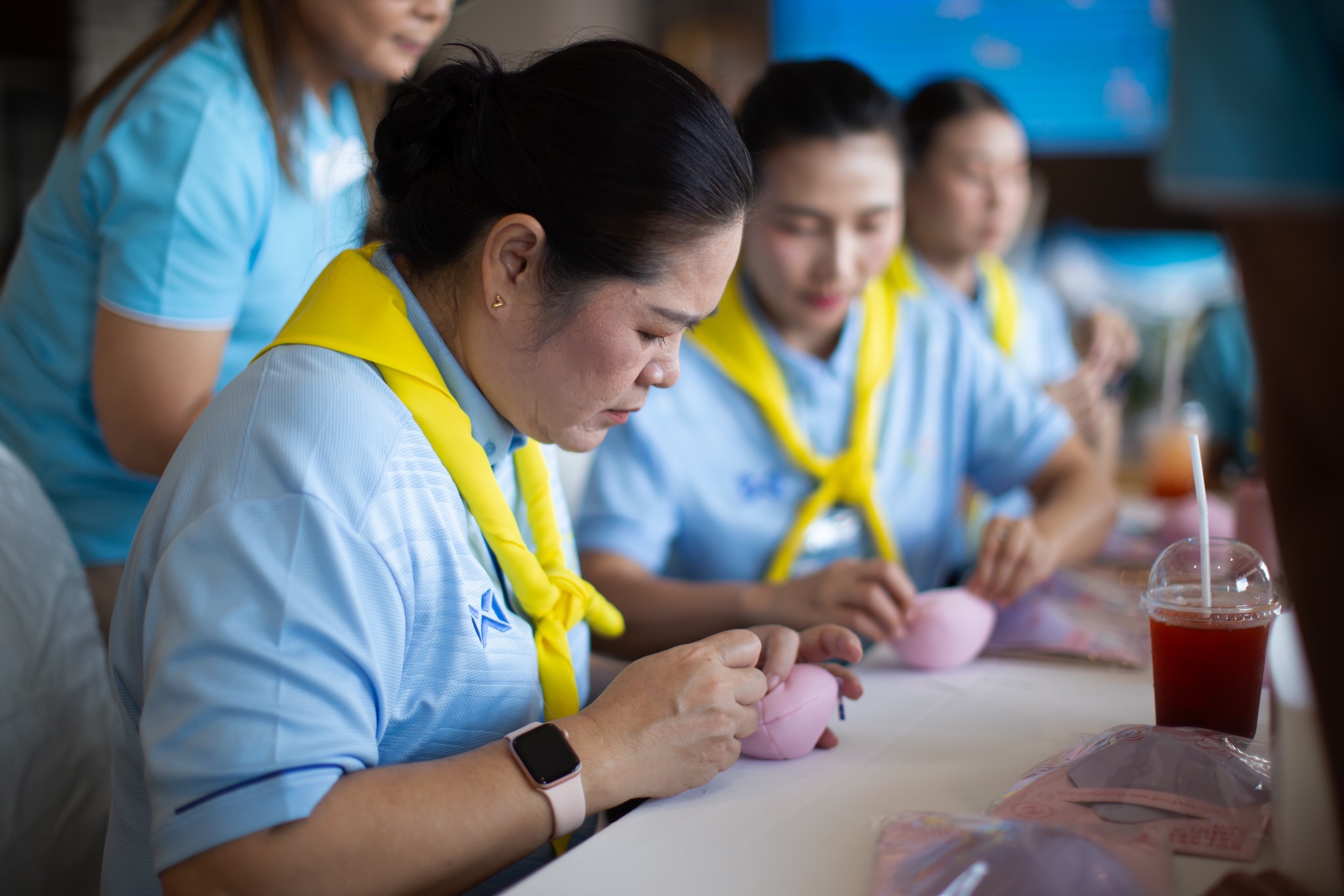 ๑๐๑ กิจกรรมจิตอาสาโครงการ Cups of Love for Mom เฉลิมพระเกียรติ ถวายเป็นพระราชกุศล เนื่องในโอกาสวันเฉลิมพระชนมพรรษา สมเด็จพระนางเจ้าสิริกิติ์ พระบรมราชินีนาถ พระบรมราชชนนีพันปีหลวง
