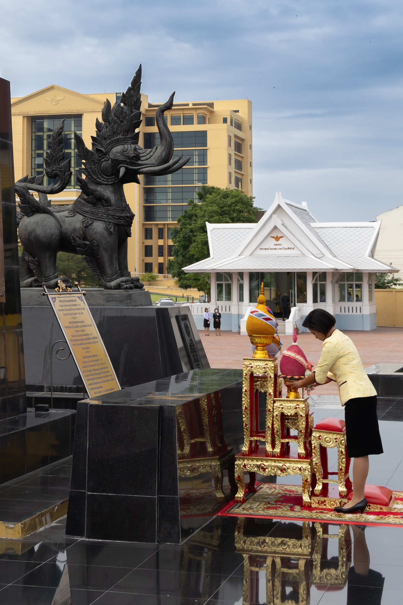๑๕ การจัดงานวันคล้ายวันสถาปนาสมาคมภริยาข้าราชการสำนักงานปลัดกระทรวงกลาโหม ครบรอบปีที่ ๓๔