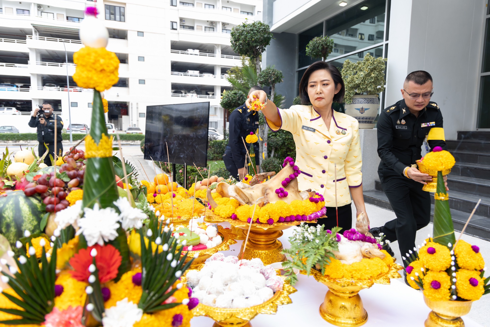 ๑๕ การจัดงานวันคล้ายวันสถาปนาสมาคมภริยาข้าราชการสำนักงานปลัดกระทรวงกลาโหม ครบรอบปีที่ ๓๔