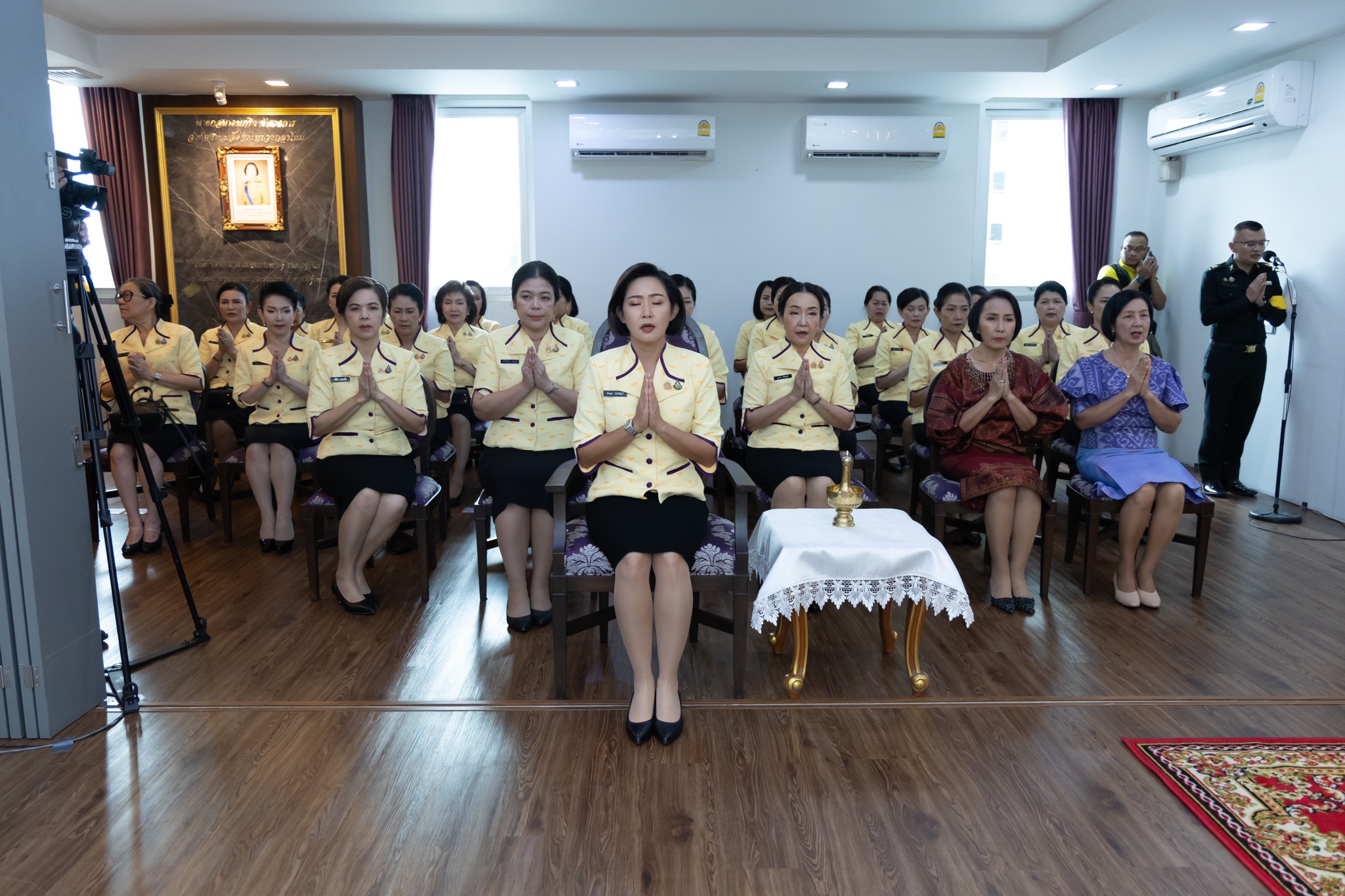 ๑๕ การจัดงานวันคล้ายวันสถาปนาสมาคมภริยาข้าราชการสำนักงานปลัดกระทรวงกลาโหม ครบรอบปีที่ ๓๔
