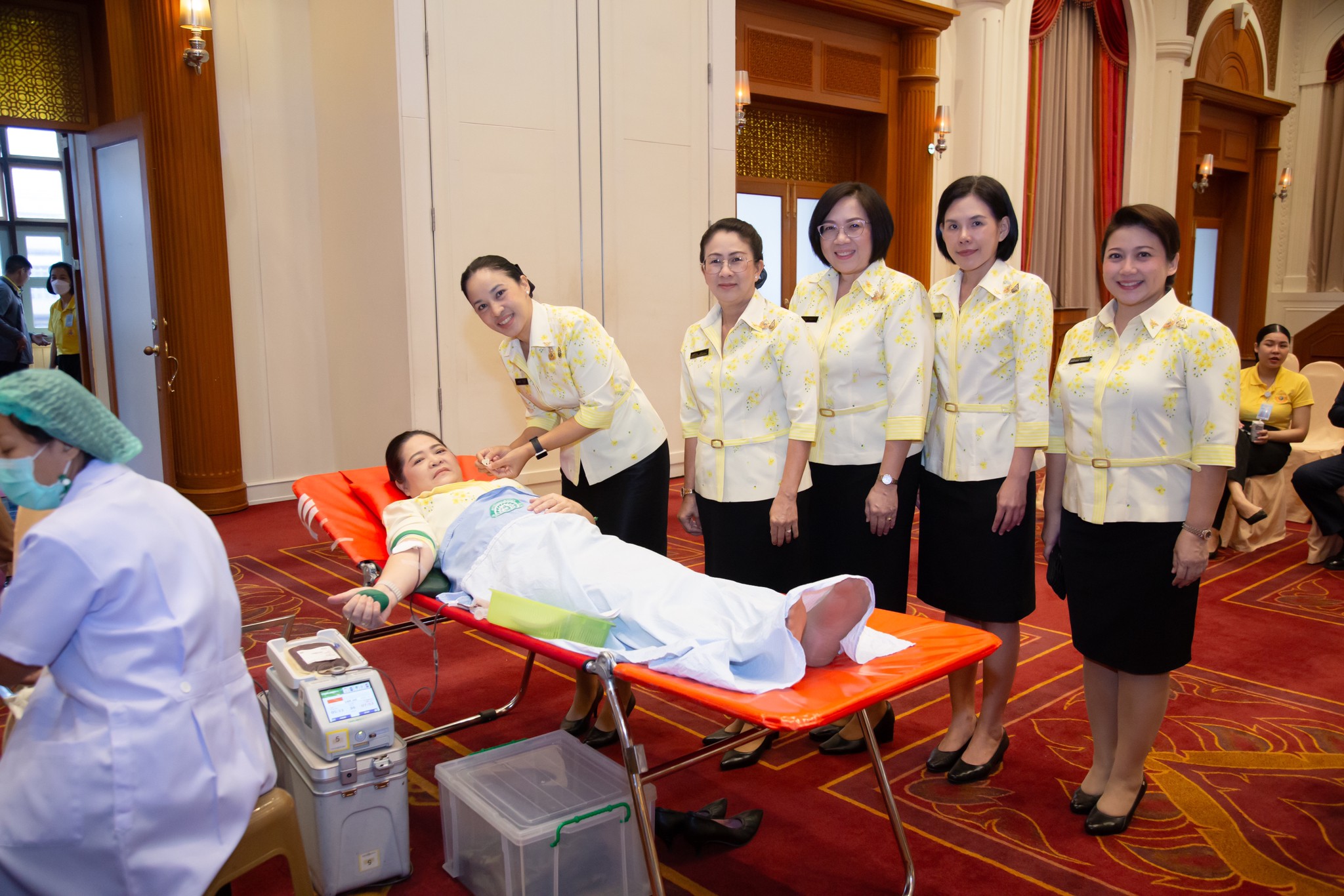 ๒๒ กิจกรรมบริจาคโลหิตถวายเป็นพระราชกุศล เนื่องในวันคล้ายวันพระบรมราชสมภพ พระบาทสมเด็จพระบรมชนกาธิเบศร มหาภูมิพลอดุลยเดชมหาราช บรมนาถบพิตร (๕ ธันวาคม ๒๕๖๗)