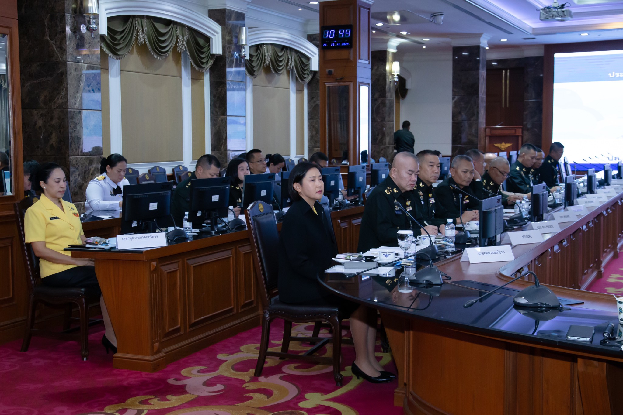๒๕ การประชุมคณะกรรมการอำนวยการออกร้านงานกาชาด ประจำปี ๒๕๖๗