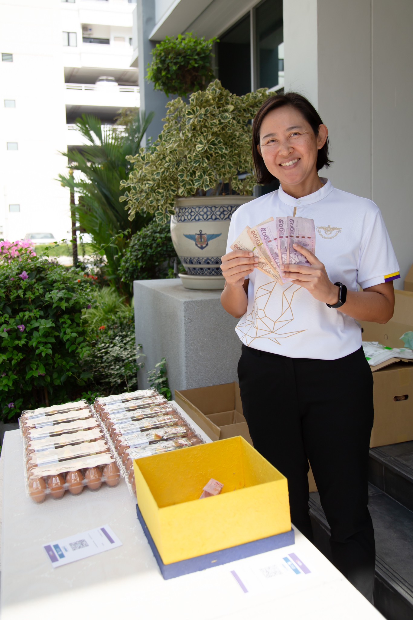 ๒๙ กิจกรรมการจำหน่ายไข่ไก่สด CP ราคาถูกเพื่อเป็นสวัสดิการให้แก่กำลังพลสำนักงานปลัดกระทรวงกลาโหม