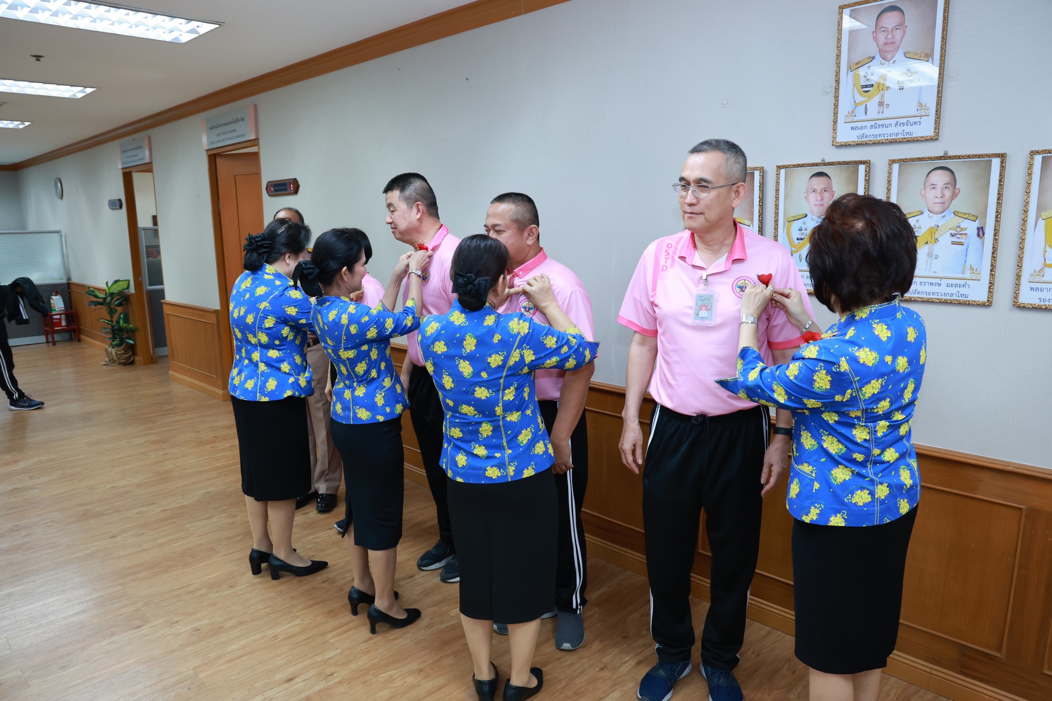 ๕๐ กิจกรรมประดับดอกไม้ที่ระลึกวันทหารผ่านศึก ประจำปี ๒๕๖๘