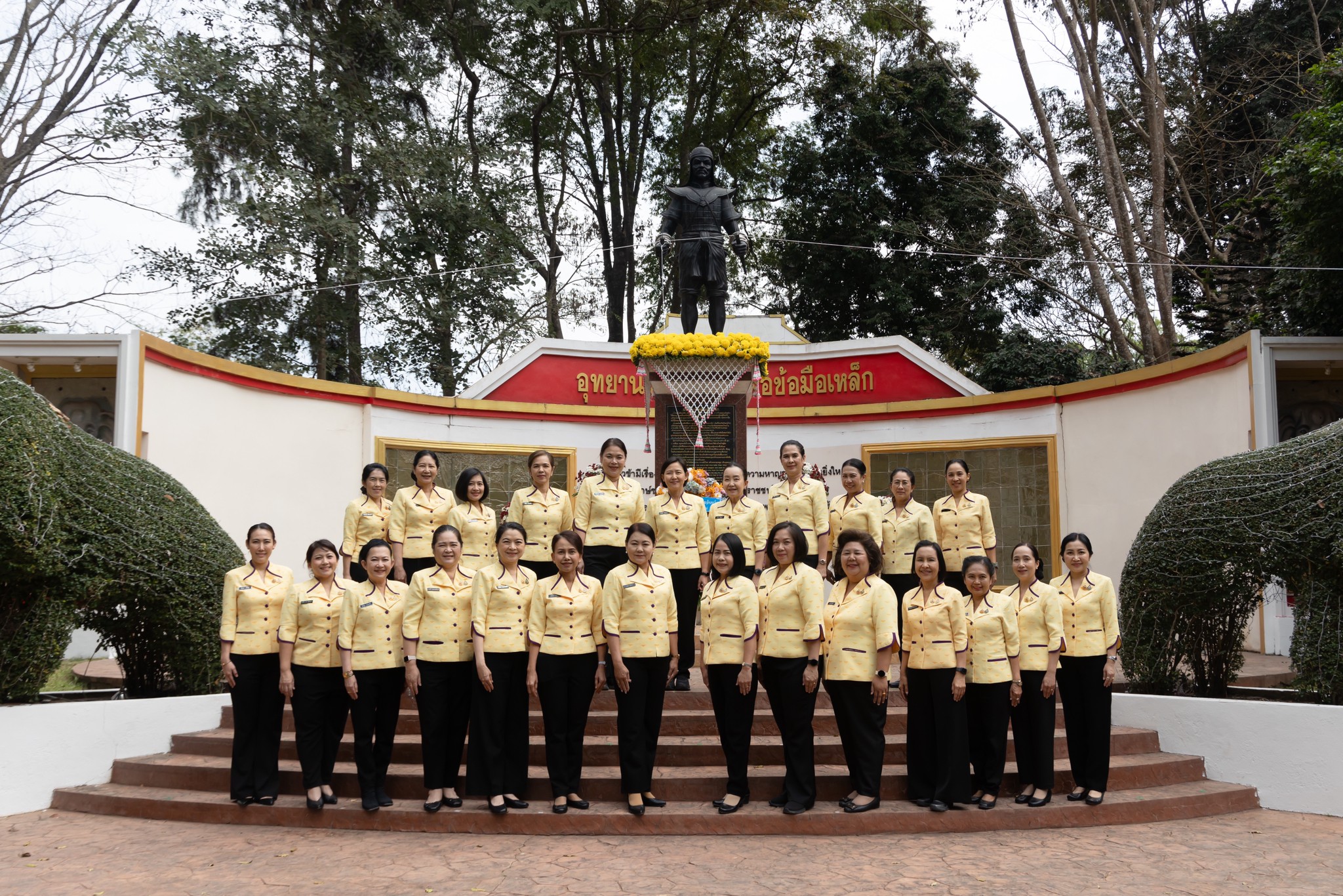 ๕๑ การตรวจเยี่ยมและติดตามความคืบหน้าการดำเนินงานโครงการต่างๆ ของสมาคมฯ
