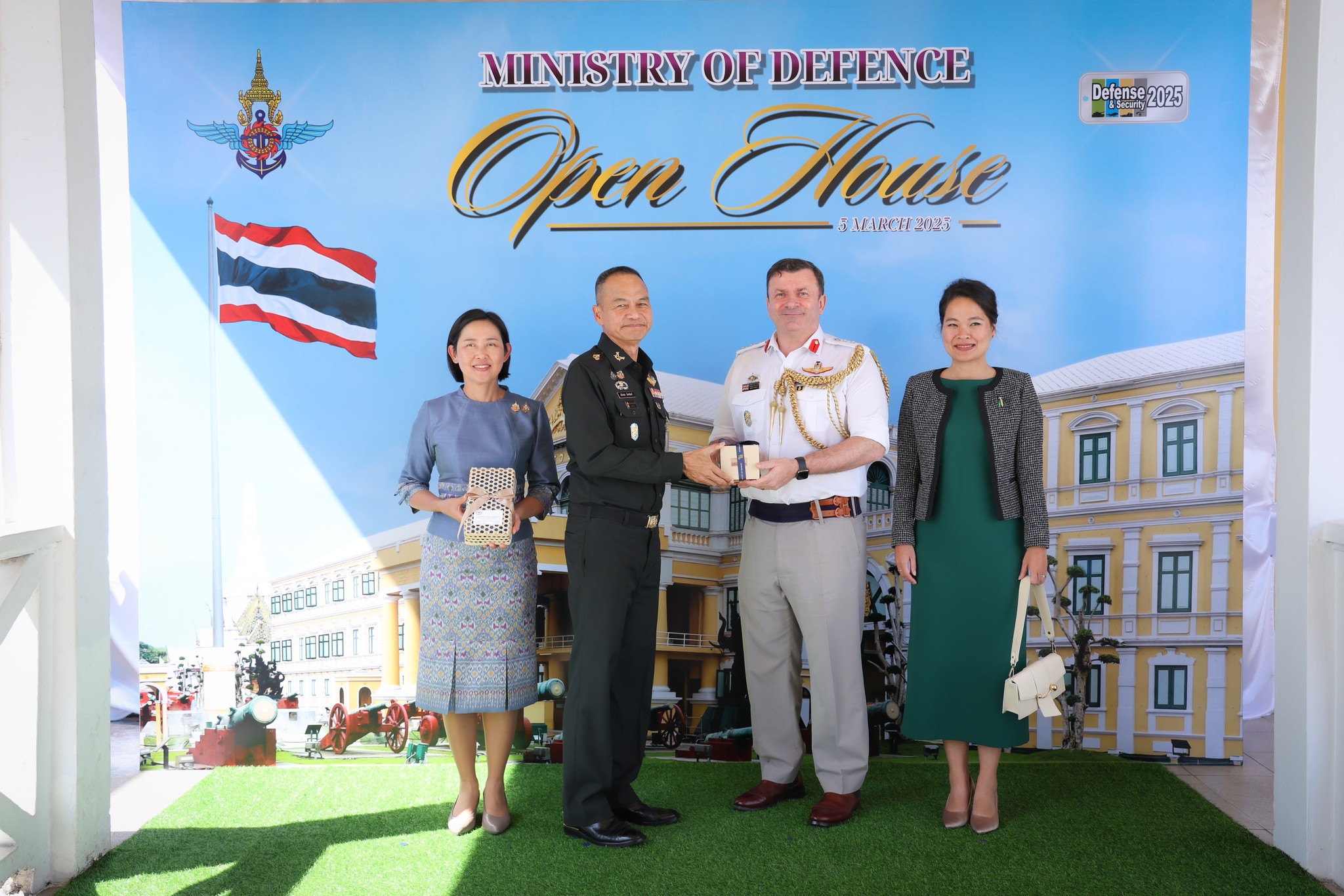 ๕๘ งานเลี้ยงรับรองคณะผู้ช่วยทูตทหารต่างประเทศ ประจำกรุงเทพฯ