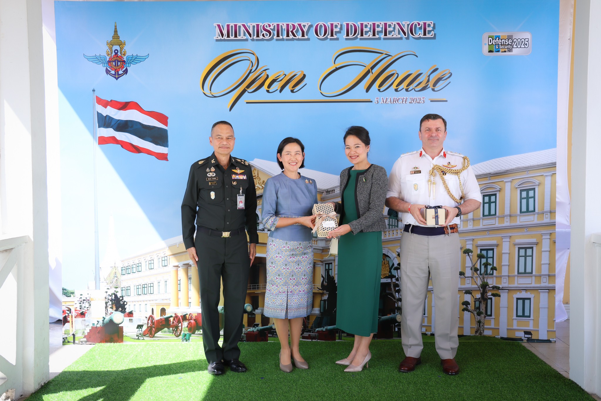 ๕๘ งานเลี้ยงรับรองคณะผู้ช่วยทูตทหารต่างประเทศ ประจำกรุงเทพฯ