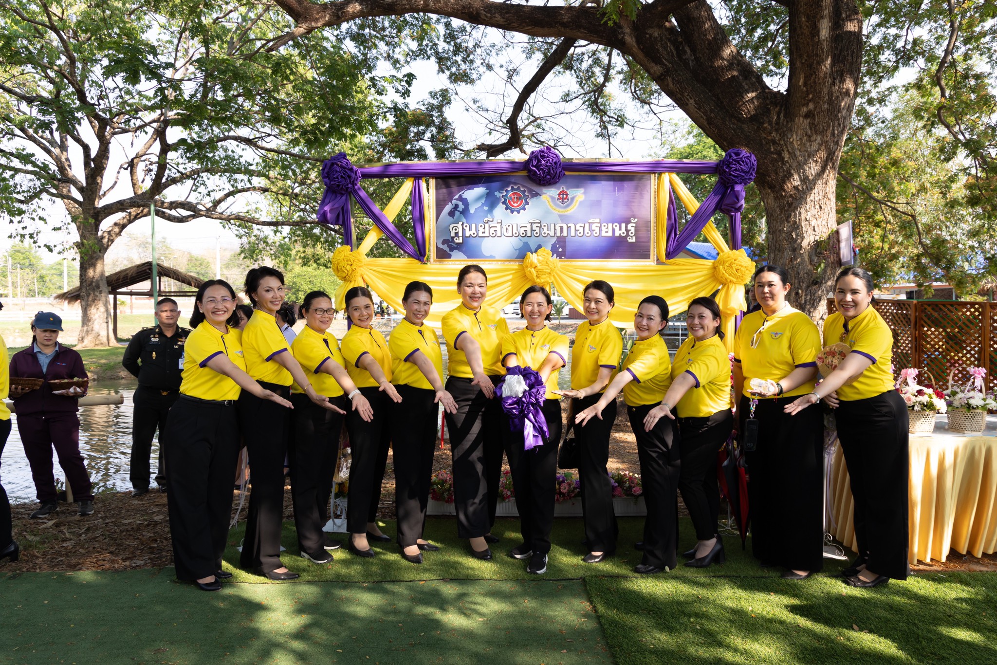 ๕๙ การตรวจเยี่ยมและติดตามความคืบหน้าการดำเนินงานโครงการของสมาคมภริยาข้าราชการสำนักงานปลัดกระทรวงกลาโหม