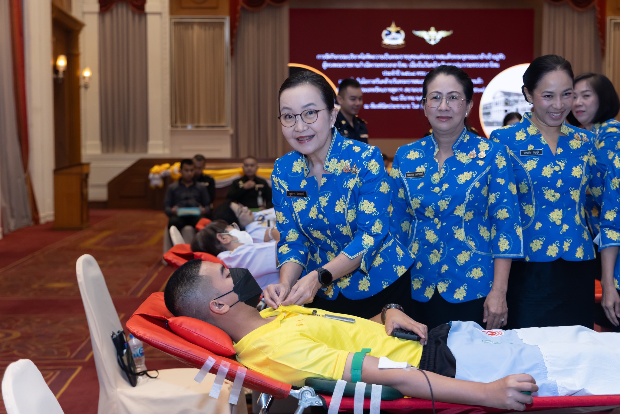๖๑ กิจกรรมบริจาคโลหิตถวายเป็นพระราชกุศลแด่พระบาทสมเด็จพระจุลจอมเกล้าเจ้าอยู่หัว ผู้ทรงพระราชทานกำเนิด กห. เนื่องในวันคล้ายวันสถาปนา กห. ประจำปี ๒๕๖๘ และเนื่องในโอกาสวันคล้ายวันพระราชสมภพสมเด็จพระกนิษฐาธิราชเจ้า กรมสมเด็จพระเทพรัตนราชสุดาฯ สยามบรมราชกุมารี