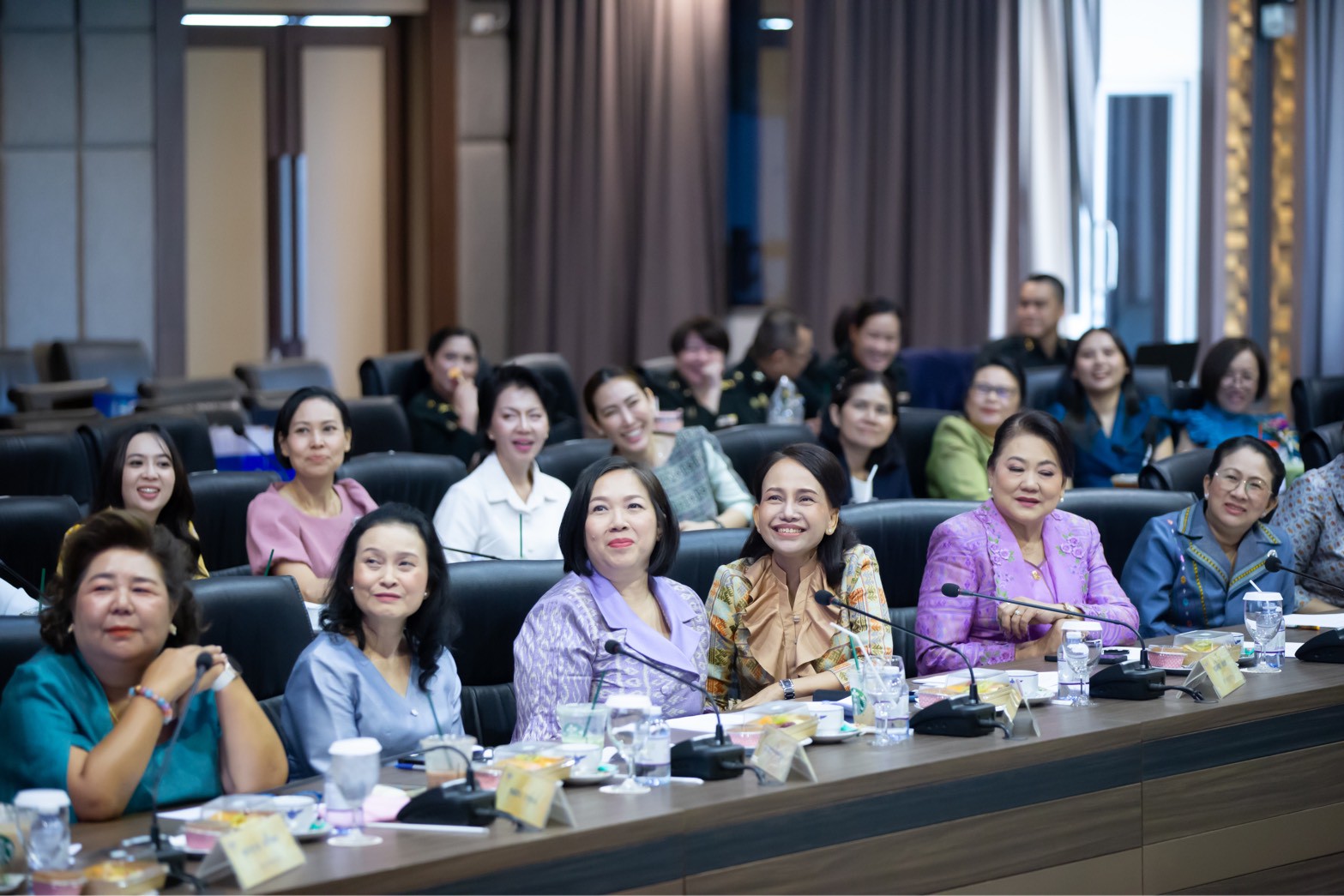 ๖๗ การประชุมสรุปผลการดำเนินงานของสมาคมภริยาข้าราชการสำนักงานปลัดกระทรวงกลาโหม รอบ ๖ เดือน