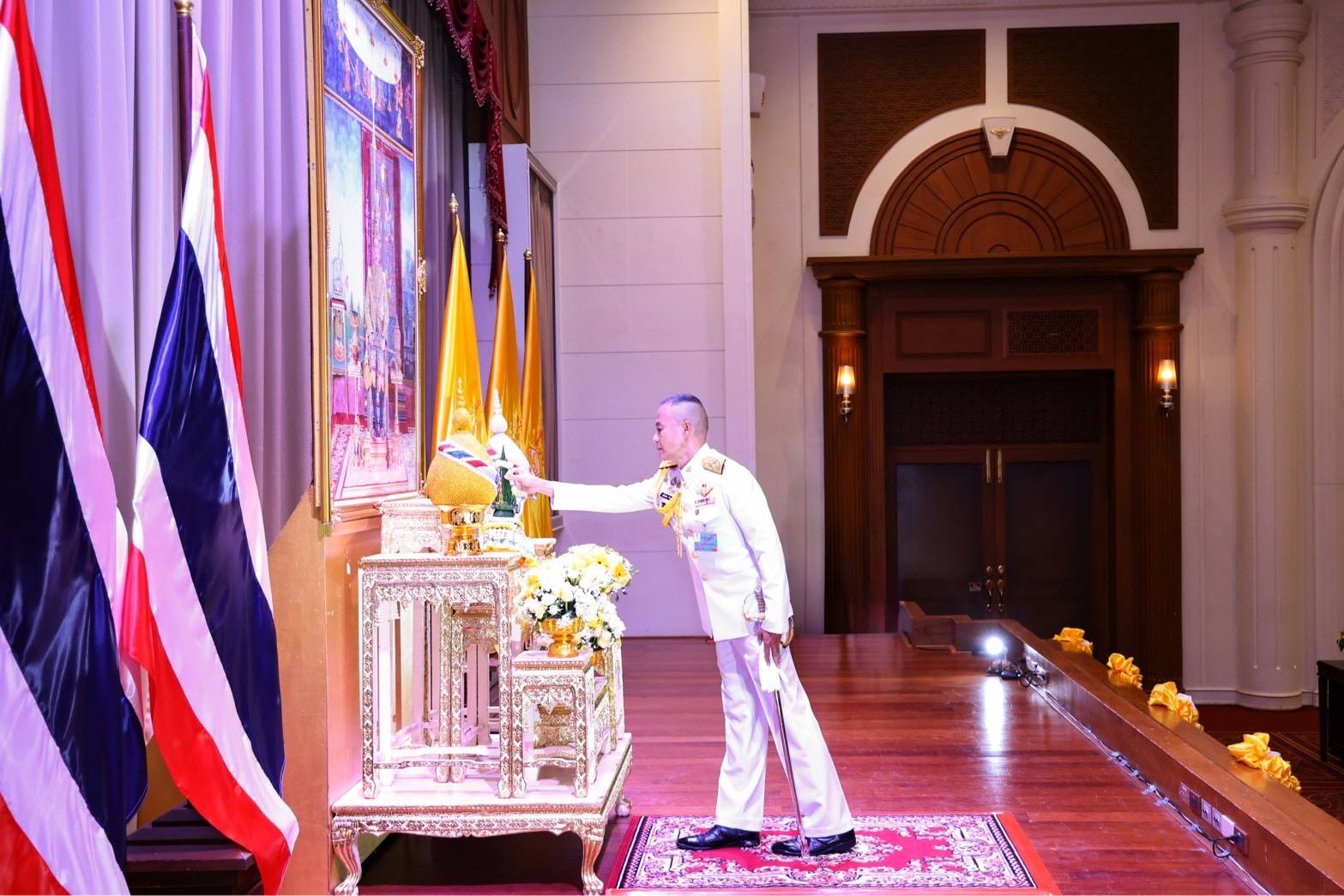 ๗๐ พิธีลงนามถวายพระพรชัยมงคล พระบาทสมเด็จพระเจ้าอยู่หัว เนื่องในโอกาสวันฉัตรมงคล (๔ พ.ค.๖๘)