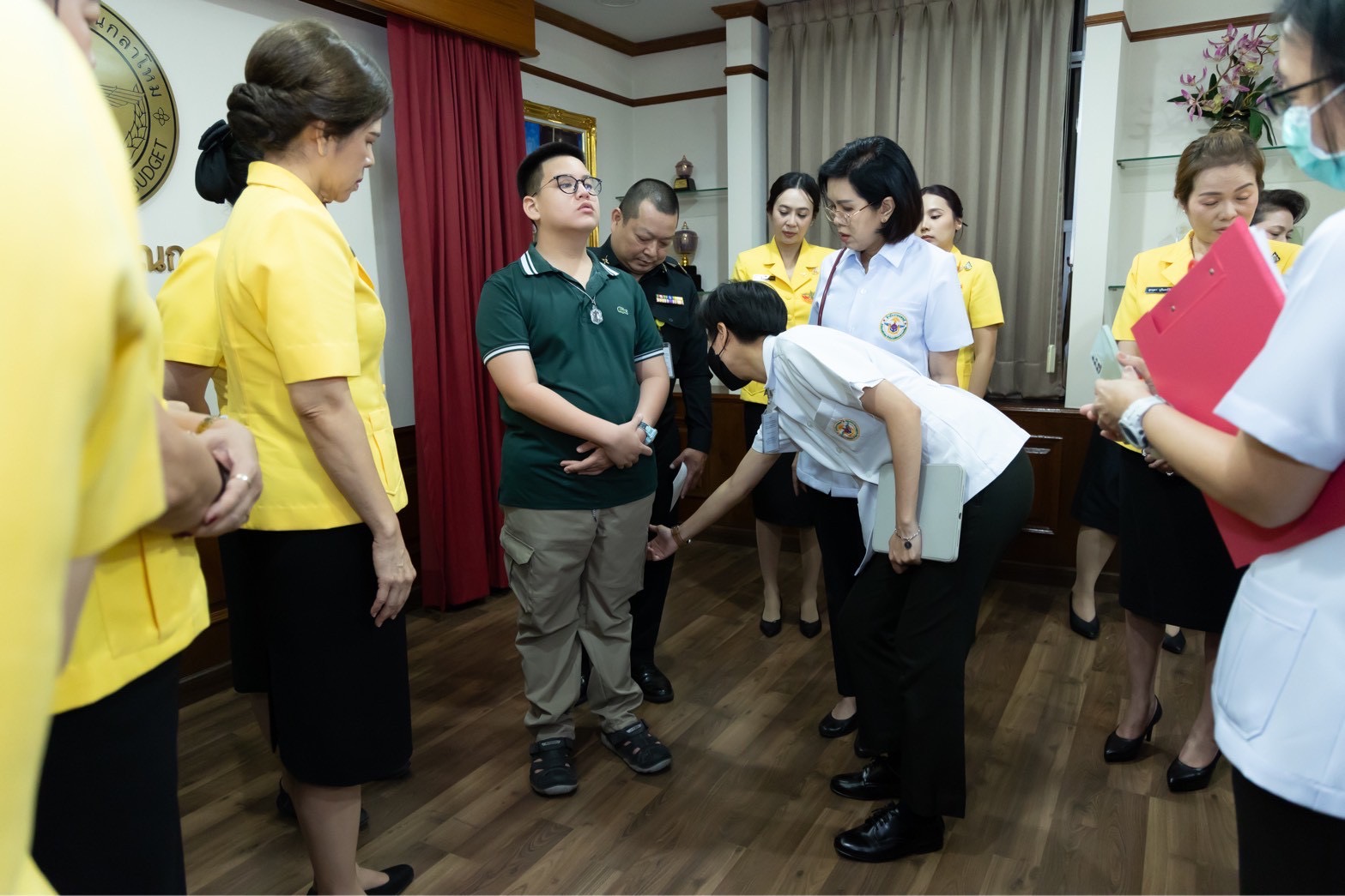 ๗๒ กิจกรรมตรวจเยี่ยมบุตรที่มีความต้องการพิเศษของกำลังพลสังกัดสำนักงานปลัดกระทรวงกลาโหม โดยโครงการสายใยรักษ์ เพื่อคนพิเศษ