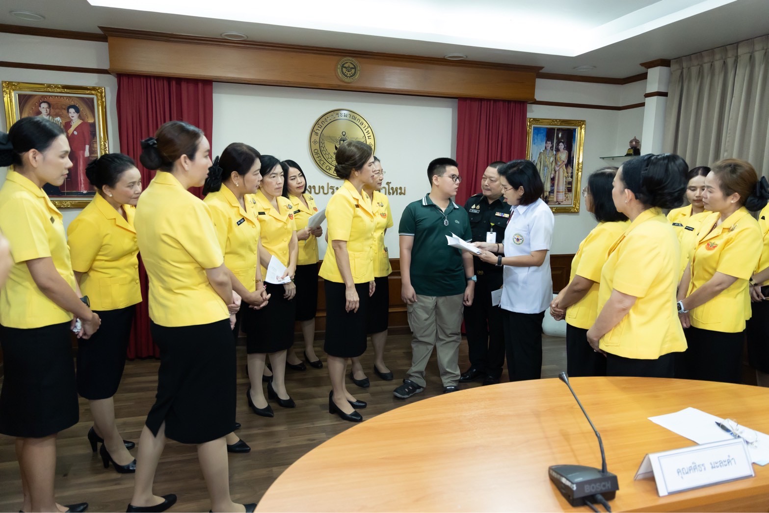 ๗๒ กิจกรรมตรวจเยี่ยมบุตรที่มีความต้องการพิเศษของกำลังพลสังกัดสำนักงานปลัดกระทรวงกลาโหม โดยโครงการสายใยรักษ์ เพื่อคนพิเศษ