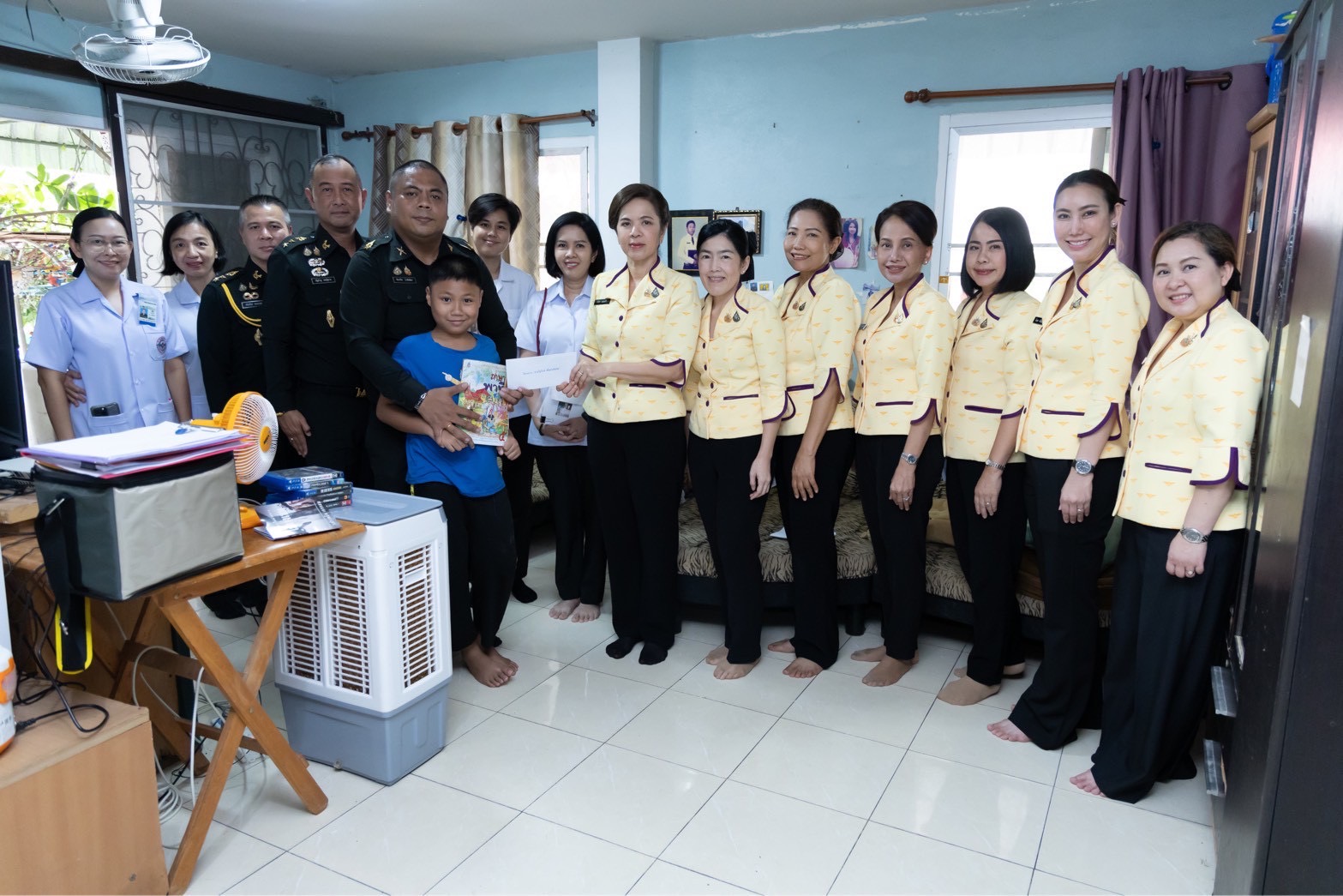 ๗๒ กิจกรรมตรวจเยี่ยมบุตรที่มีความต้องการพิเศษของกำลังพลสังกัดสำนักงานปลัดกระทรวงกลาโหม โดยโครงการสายใยรักษ์ เพื่อคนพิเศษ