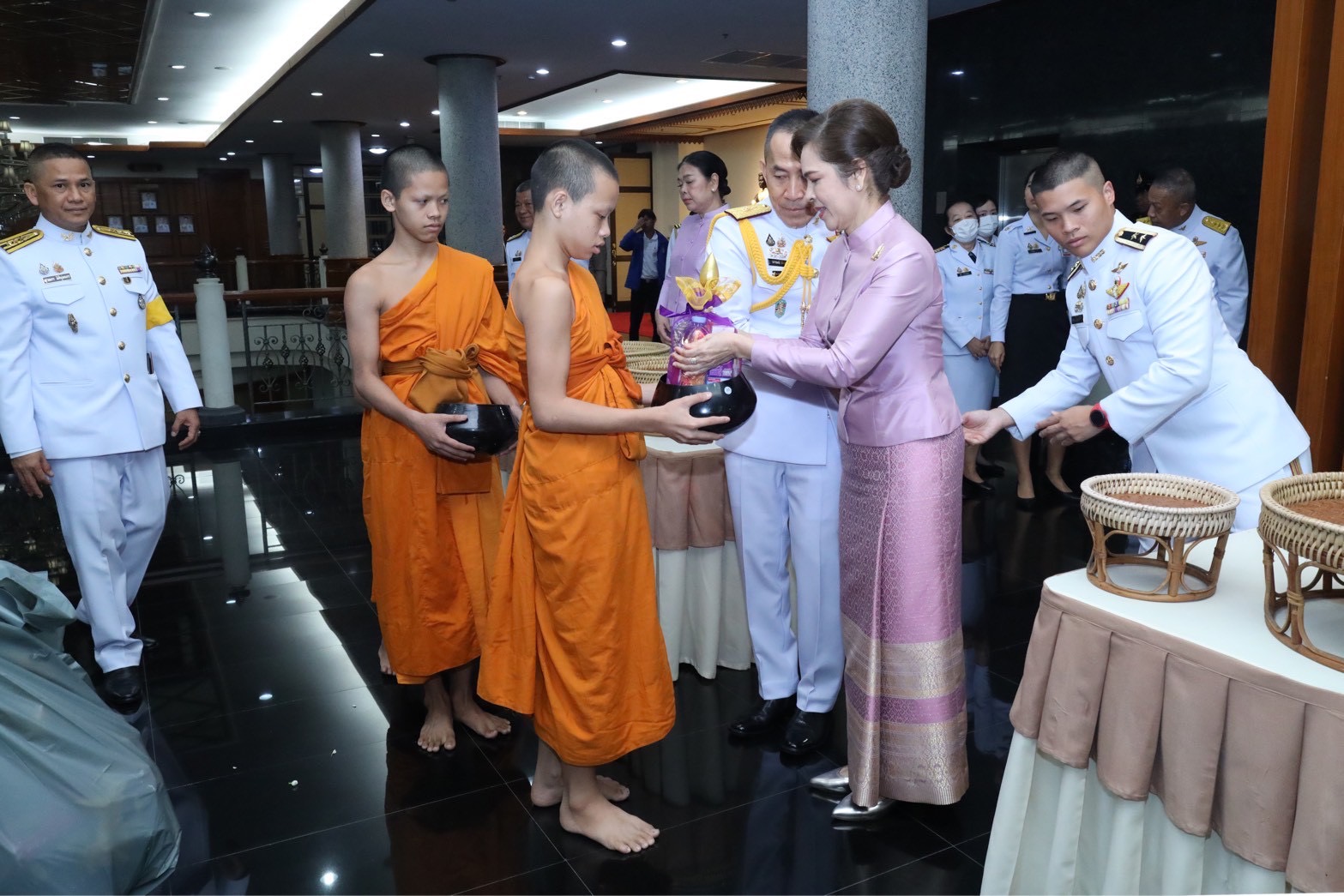 ๗๗ การจัดกิจกรรมเฉลิมพระเกียรติ เนื่องในโอกาสมหามงคลเฉลิมพระชนมพรรษา สมเด็จพระนางเจ้าสุทิดาพัชรสุธาพิมลลักษณ พระบรมราชินี