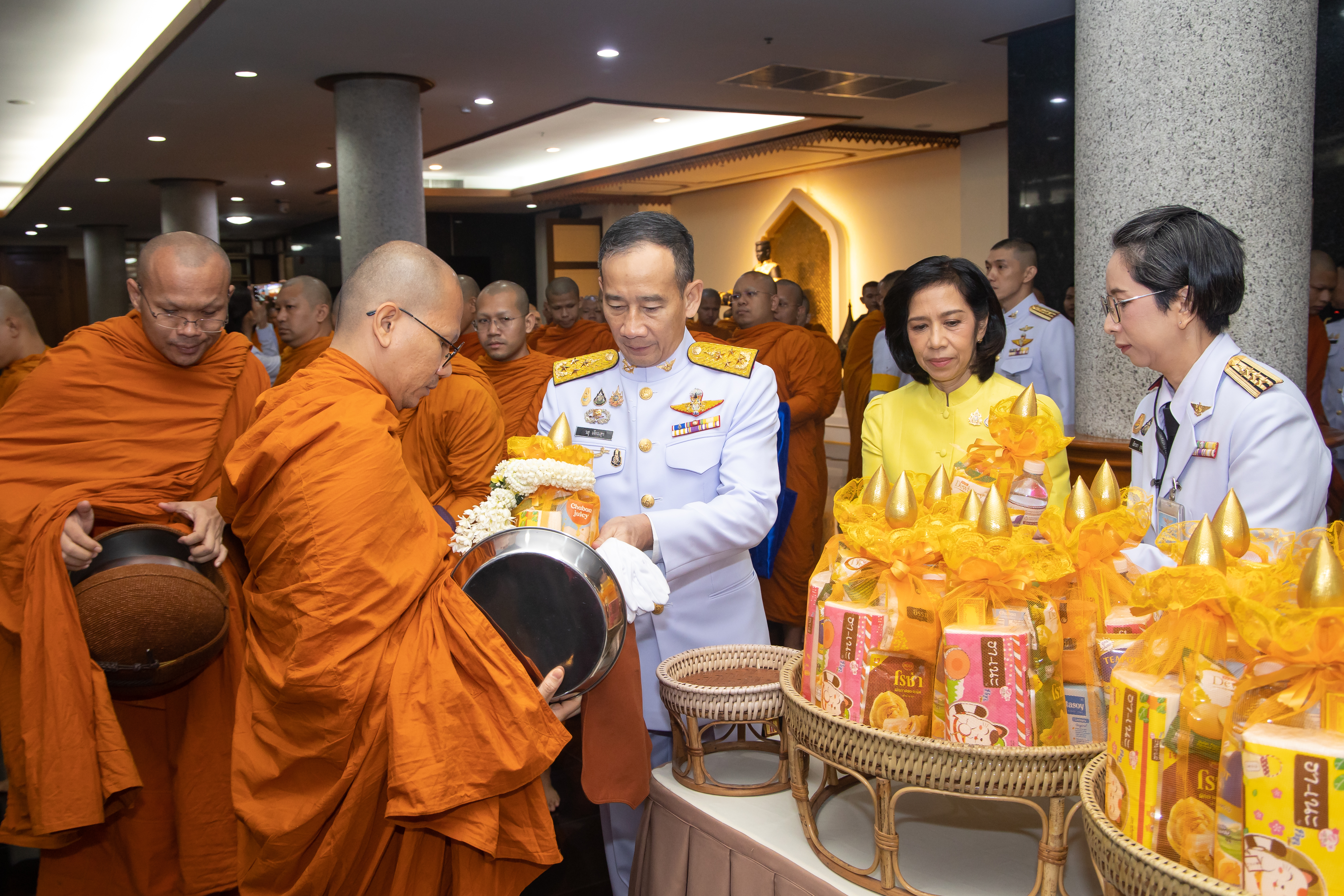 ๐๓ การจัดกิจกรรมเนื่องในวันนวมินทรมหาราช