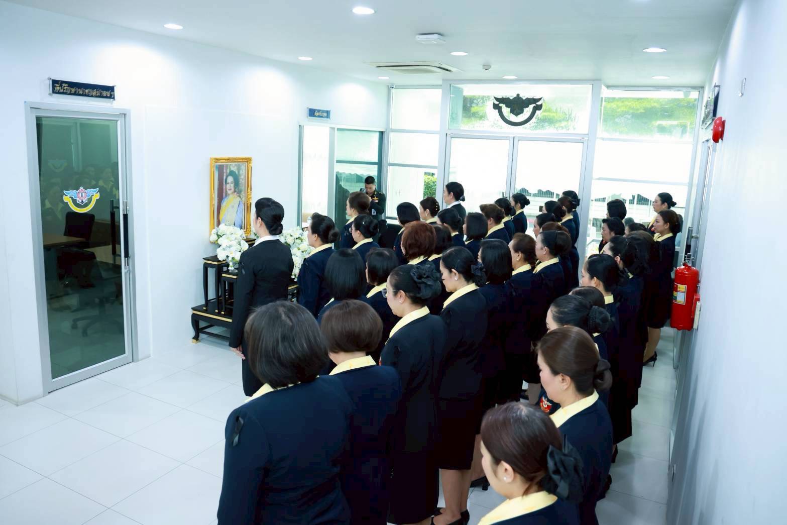 ๑๓ พิธีบำเพ็ญกุศลและแสดงความอาลัยถวายเป็นพระราชกุศลเแด่สมเด็จพระนางเจ้าสิริกิติ์ พระบรมราชินีนาถ พระบรมราชชนนีพันปีหลวง ในวาระครบ ๑๕ วัน “ปัณรสมวาร”