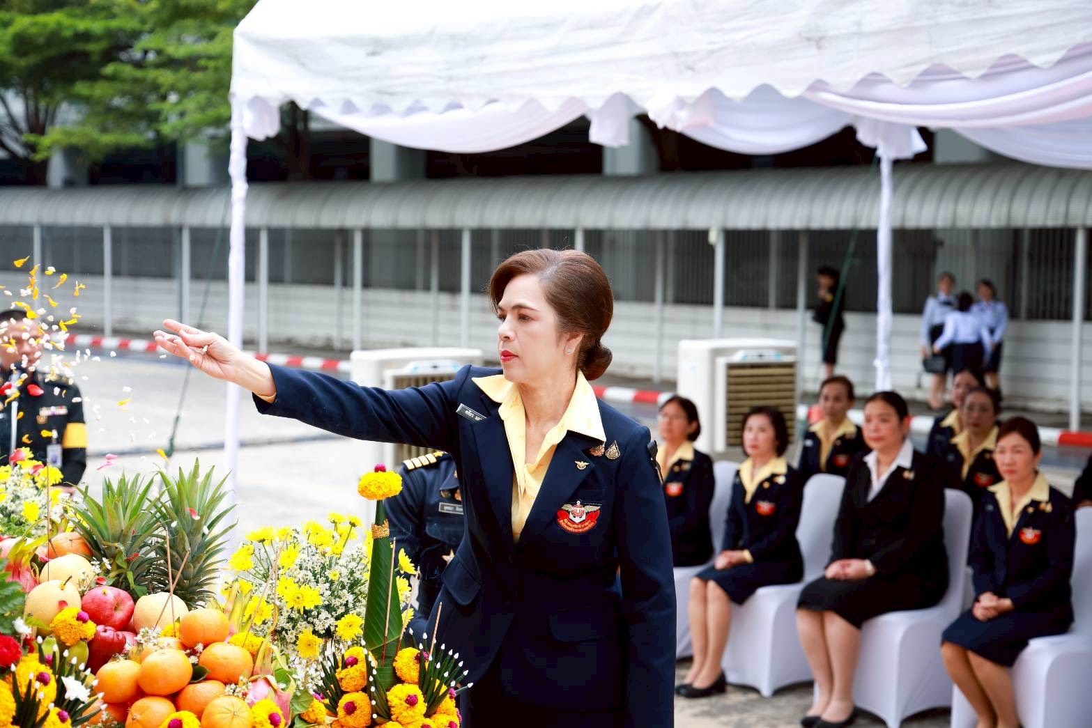 ๑๔ การจัดงานวันคล้ายวันสถาปนาสมาคมภริยาข้าราชการสำนักงานปลัดกระทรวงกลาโหม ครบรอบปีที่ ๓๕
