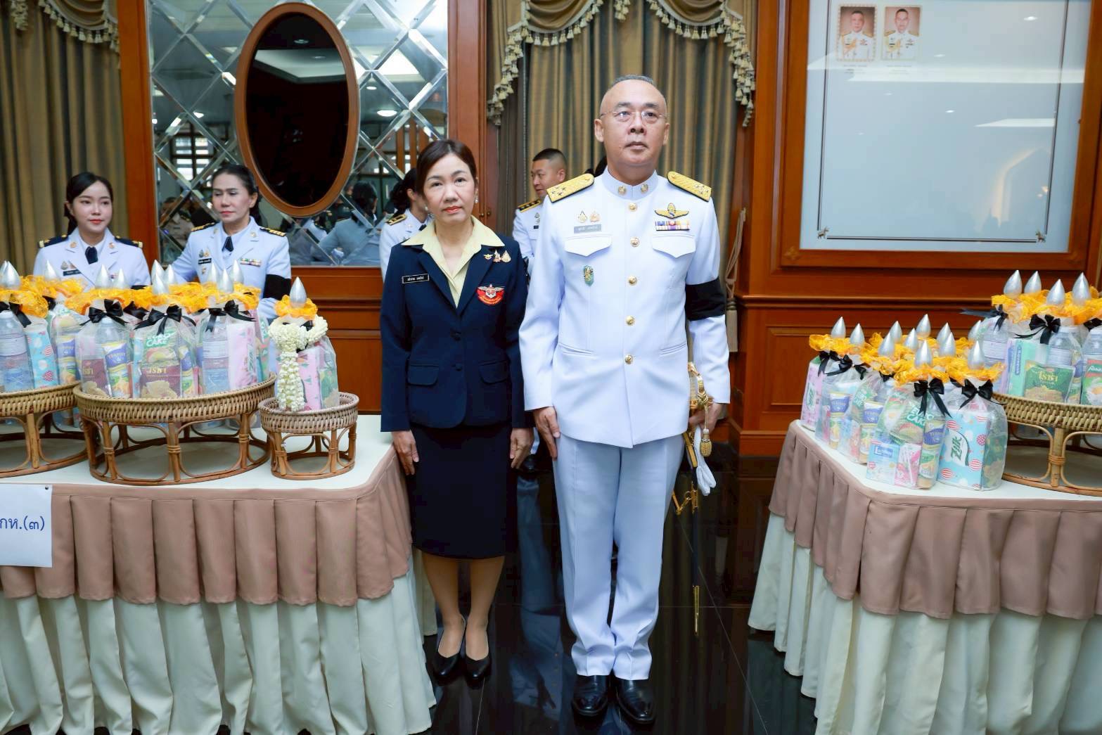 ๑๗ การจัดกิจกรรมเฉลิมพระเกียรติพระบาทสมเด็จพระมงกุฎเกล้าเจ้าอยู่หัว เนื่องในโอกาสวันคล้ายวันสวรรคตครบ ๑๐๐ ปี และกิจกรรมเฉลิมพระเกียรติสมเด็จพระเจ้าบรมวงศ์เธอ เจ้าฟ้าเพชรรัตนราชสุดา สิริโสภาพัณณวดี เนื่องในโอกาสวันคล้ายวันประสูติครบ ๑๐๐ ปี
