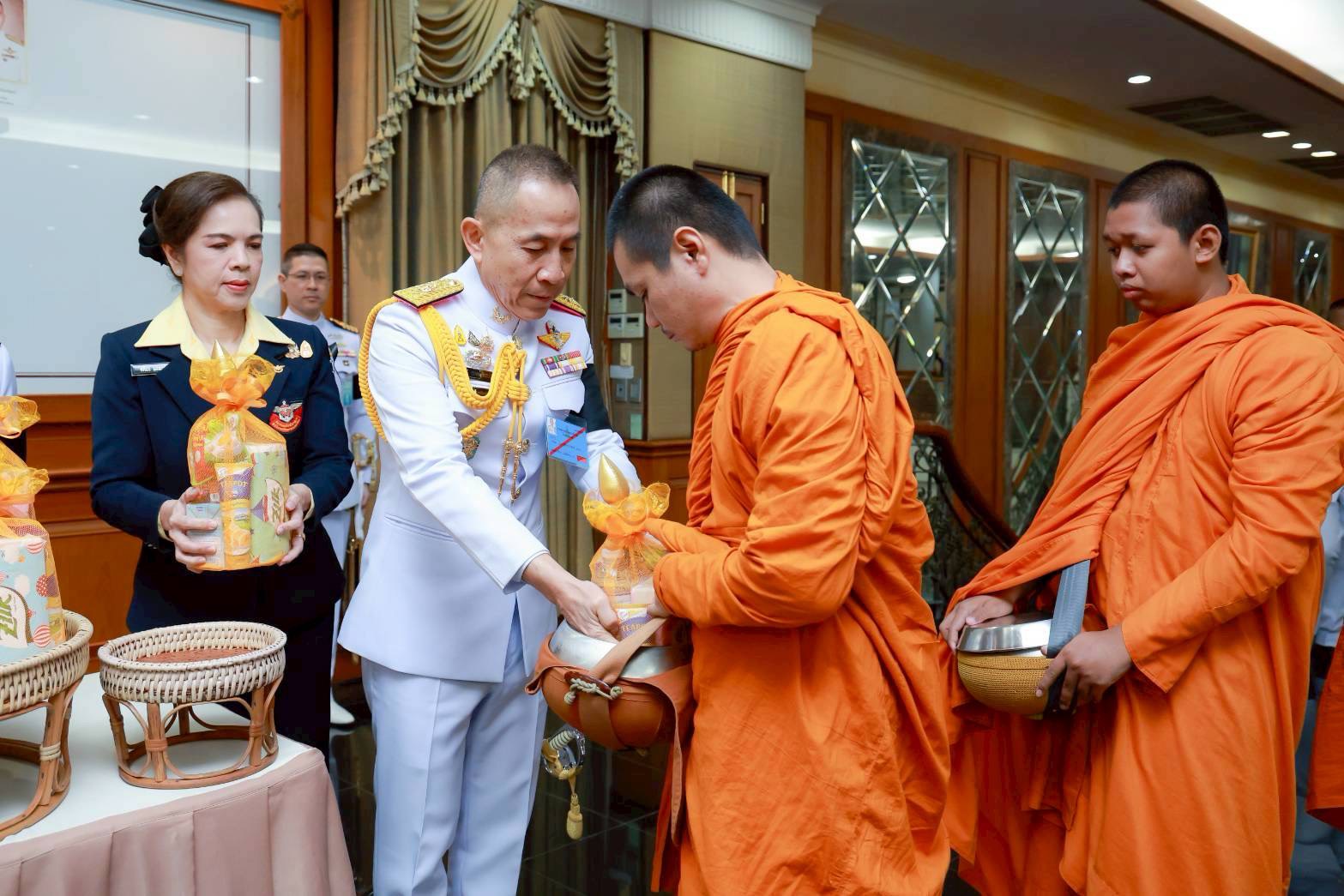 ๒๐ การจัดกิจกรรมเนื่องในวันคล้ายวันพระบรมราชสมภพ พระบาทสมเด็จพระบรมชนกาธิเบศร มหาภูมิพลอดุลยเดชมหาราช บรมนาถบพิตร (๕ ธ.ค.๖๘)