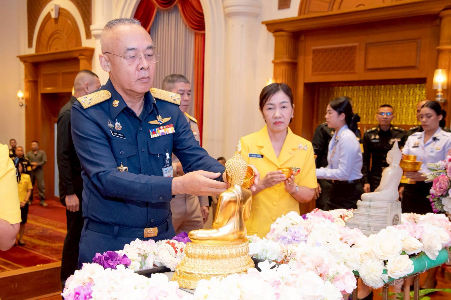 ๕๐ พิธีสรงน้ำพระ เนื่องในเทศกาลสงกรานต์ ประจำปี ๒๕๖๙