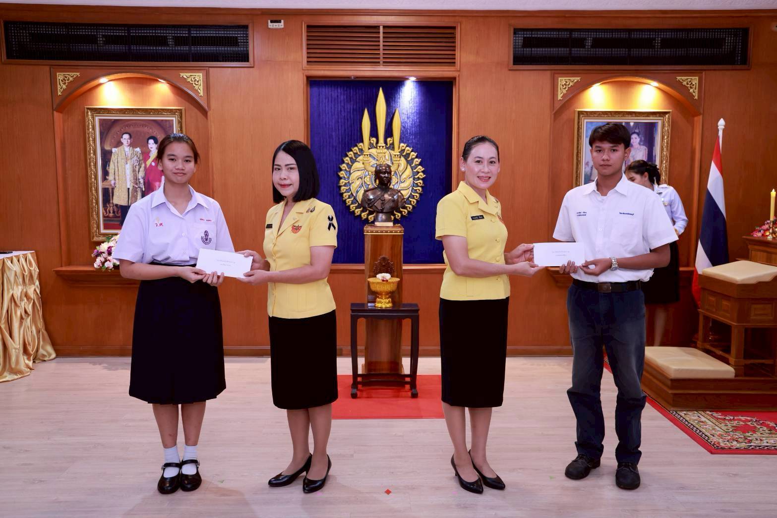 ๕๙ พิธีมอบทุนการศึกษาประเภทเรียนดี สมาคมภริยาข้าราชการสำนักงานปลัดกระทรวงกลาโหม