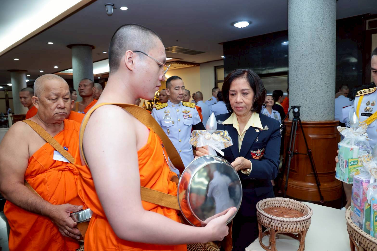 ๖๗ การจัดกิจกรรมเฉลิมพระเกียรติ เนื่องในโอกาสมหามงคลเฉลิมพระชนมพรรษาสมเด็จพระนางเจ้าฯ พระบรมราชินี ๔๘ พรรษา (๓ มิ.ย.๖๙)
